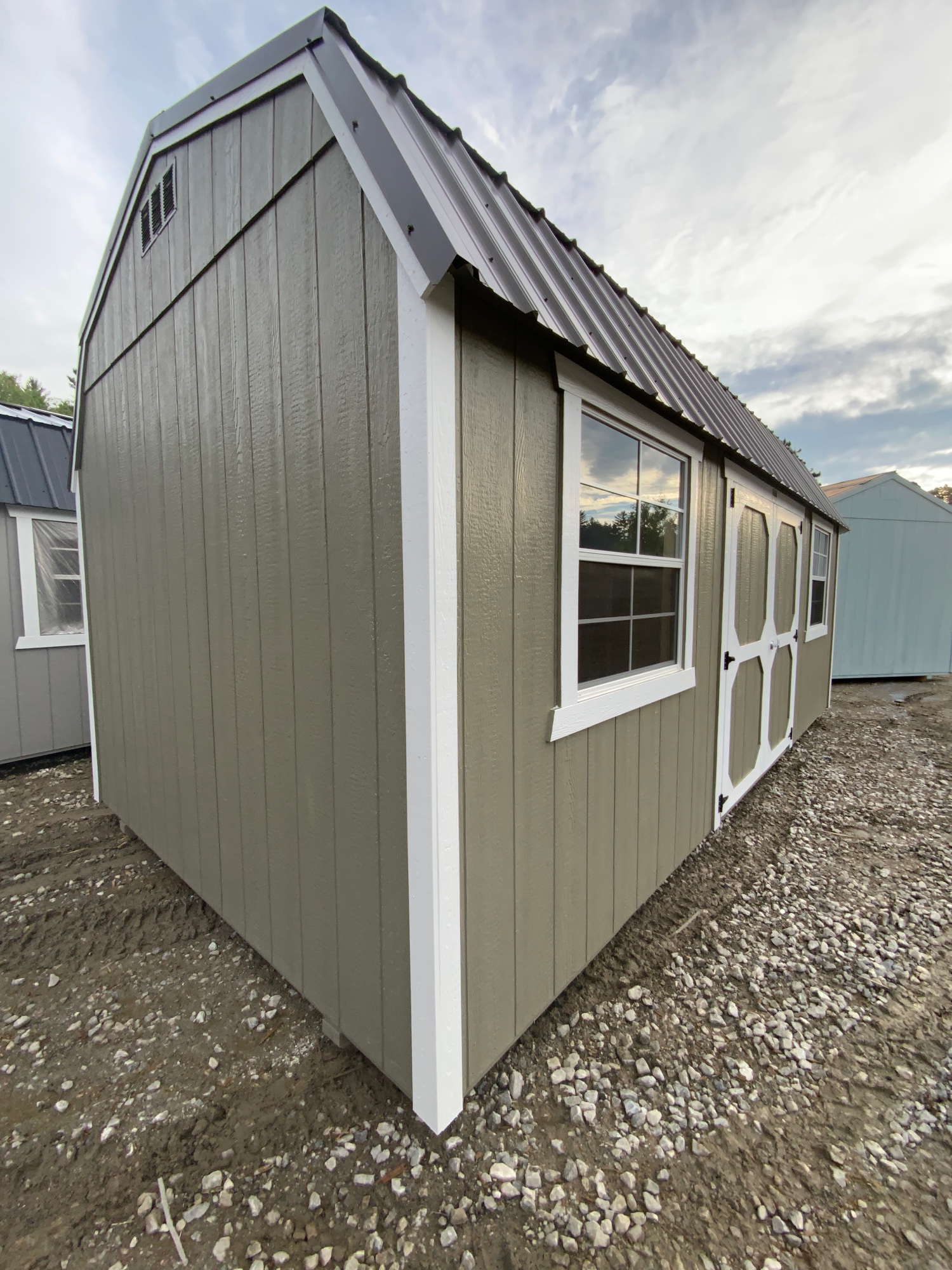 Lofted Barn - 10x20