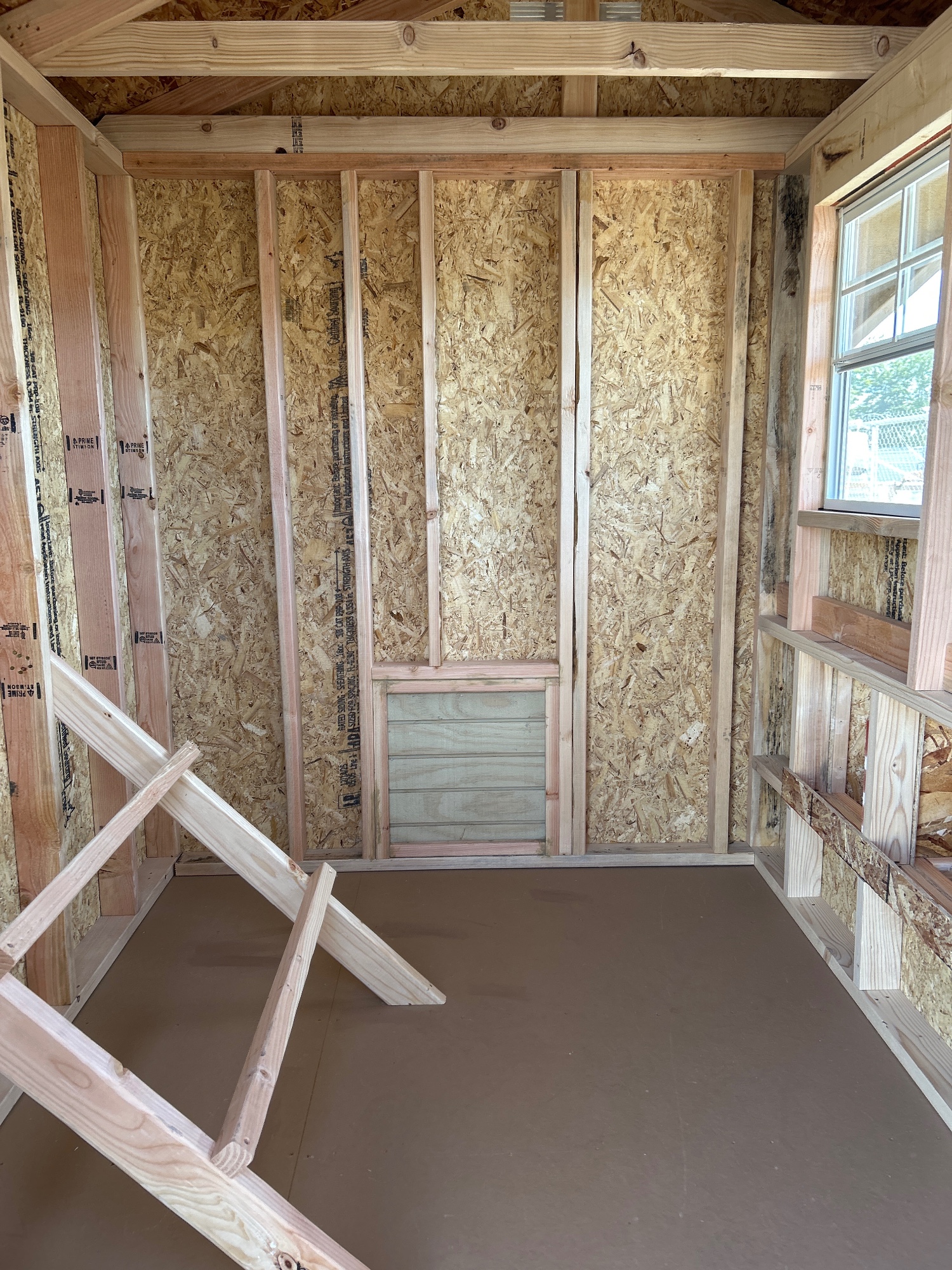 Chicken Coop - 6x8 image 4