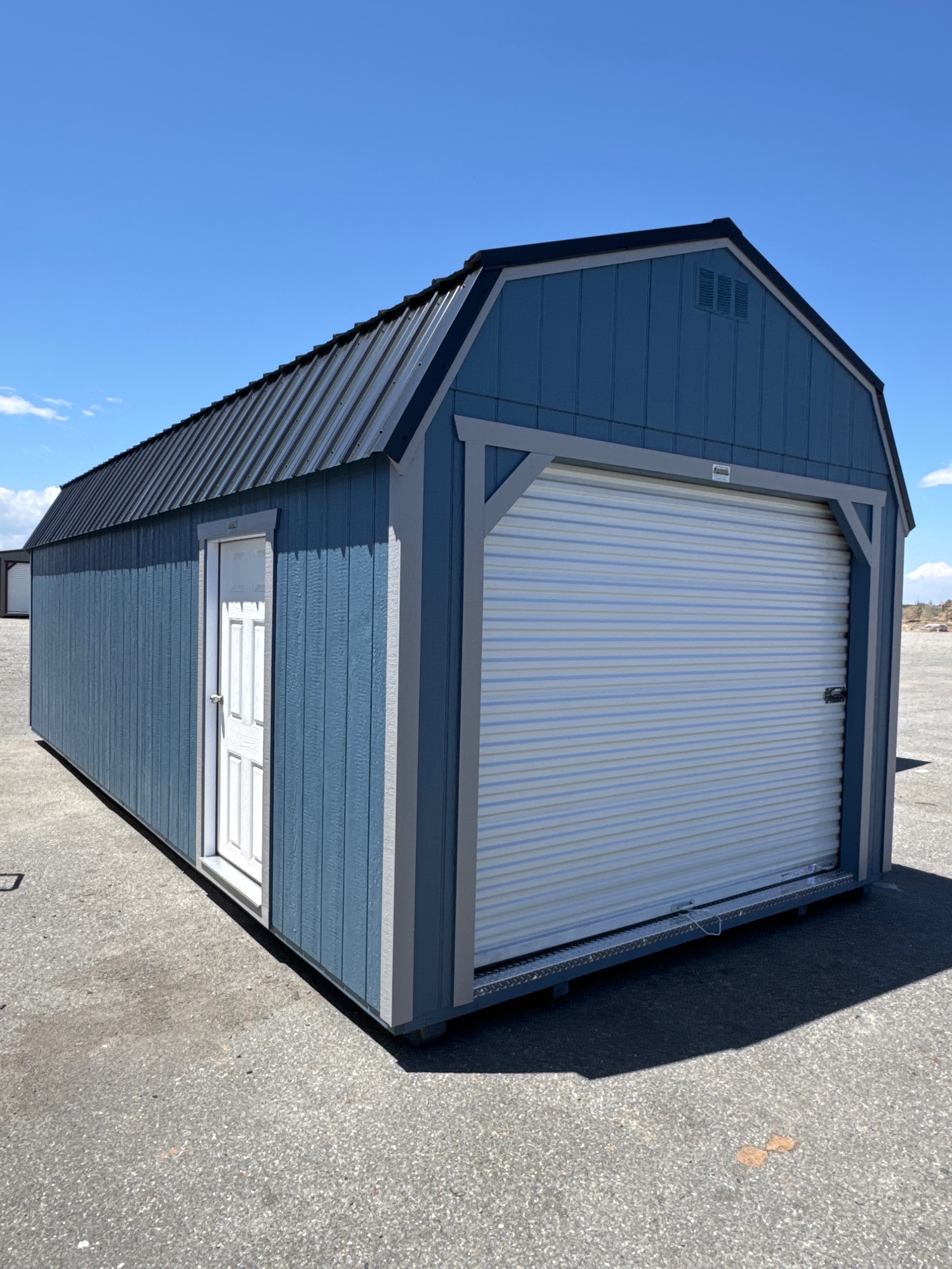 Lofted Barn Garage - 12x28
