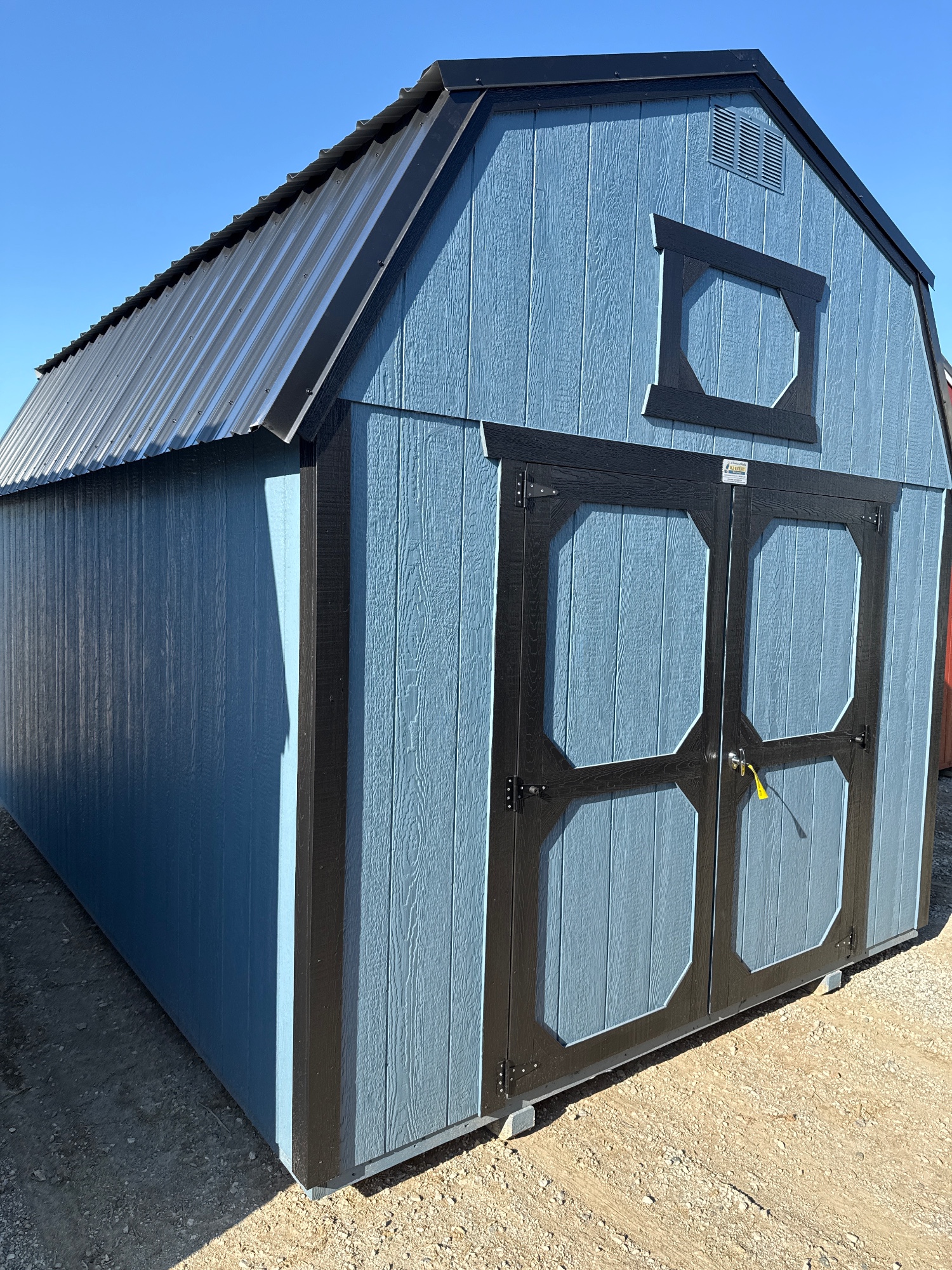 Lofted Barn - 10x16