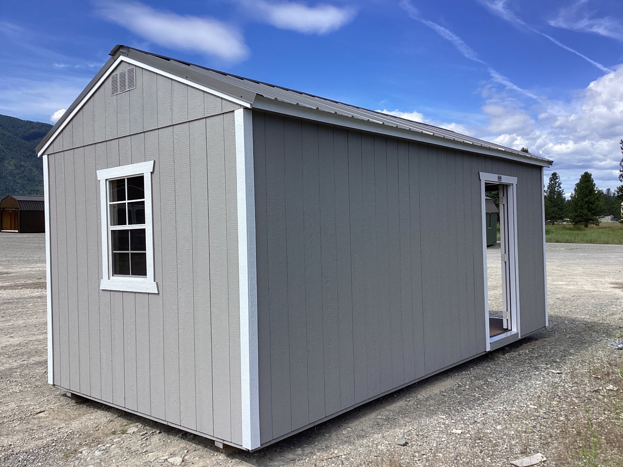 Utility 8' Garage - 10x20