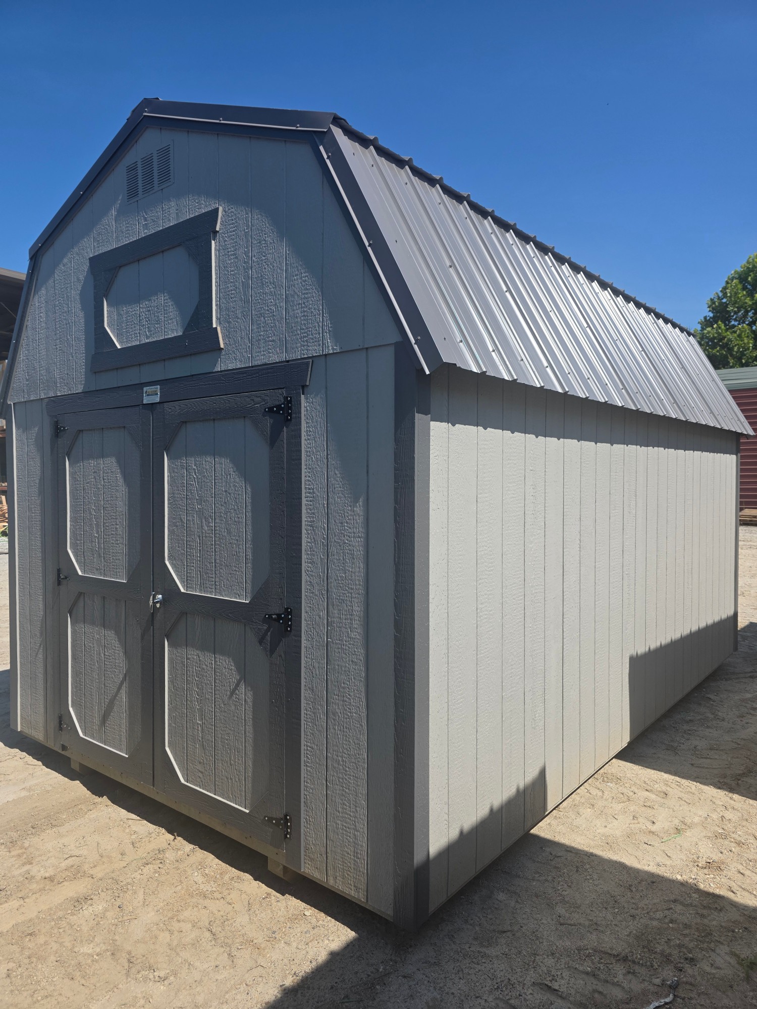 Lofted Barn - 10x16