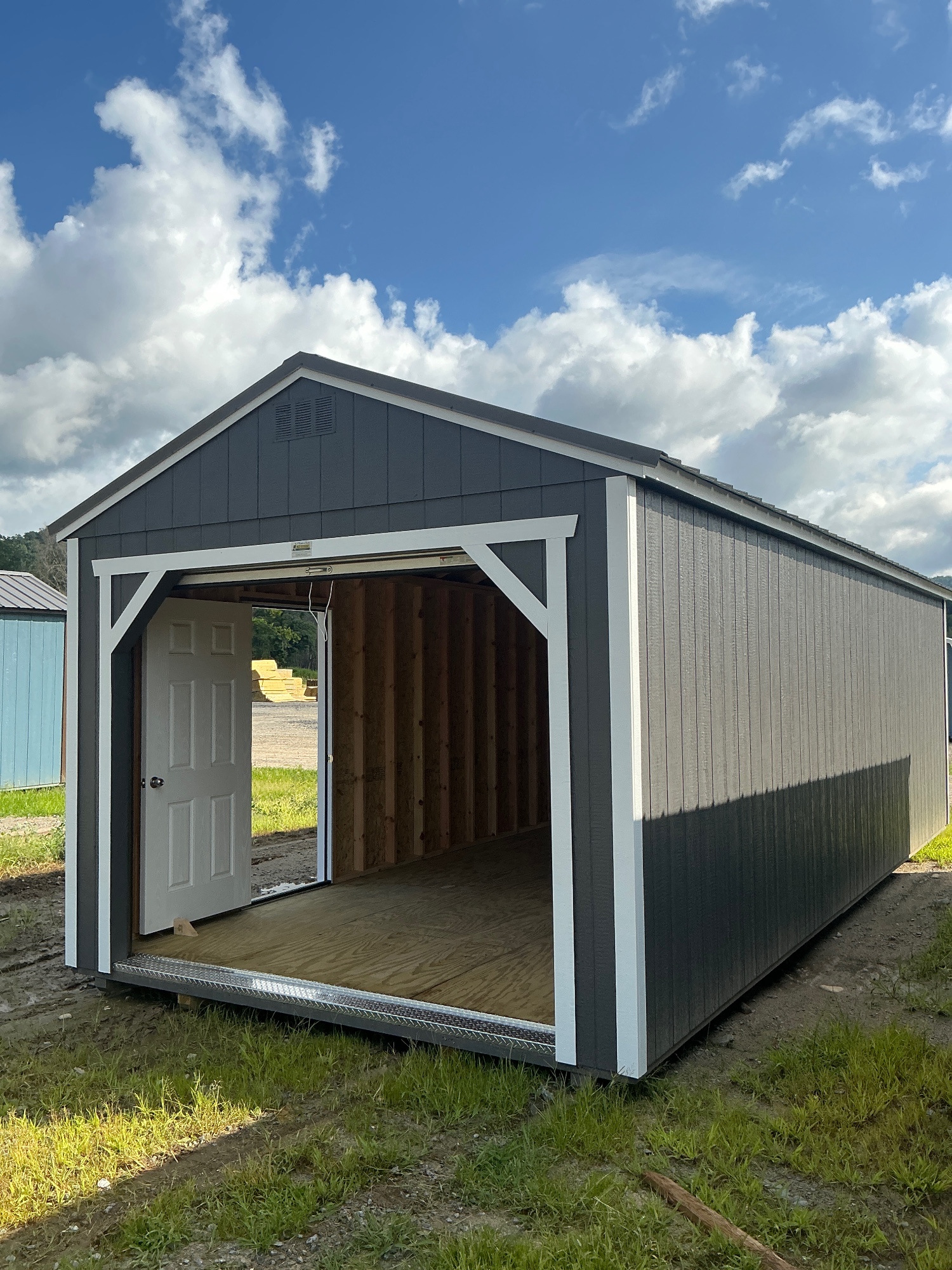 Utility Garage - 12x28