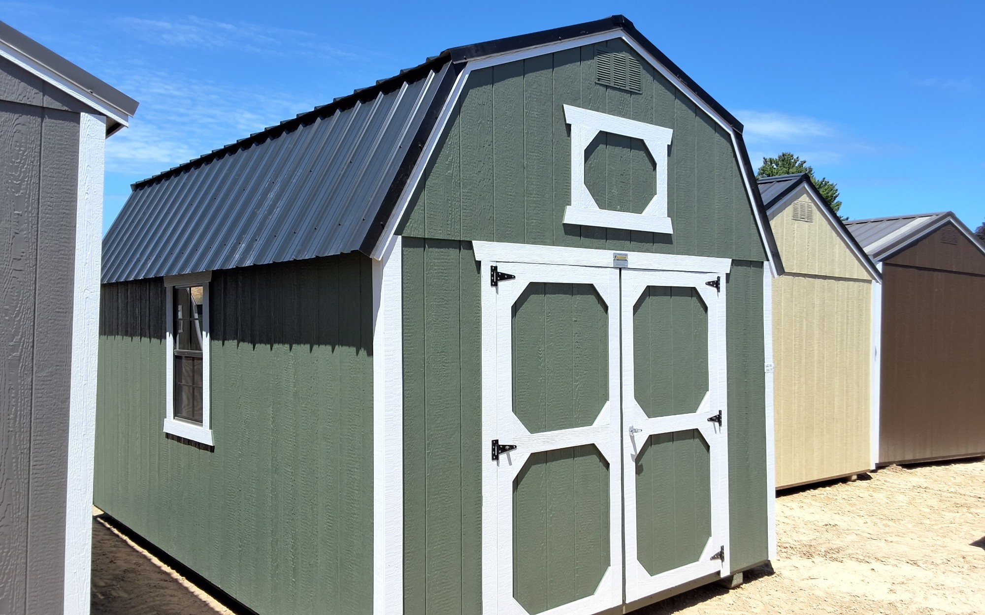 Lofted Barn - 10x16