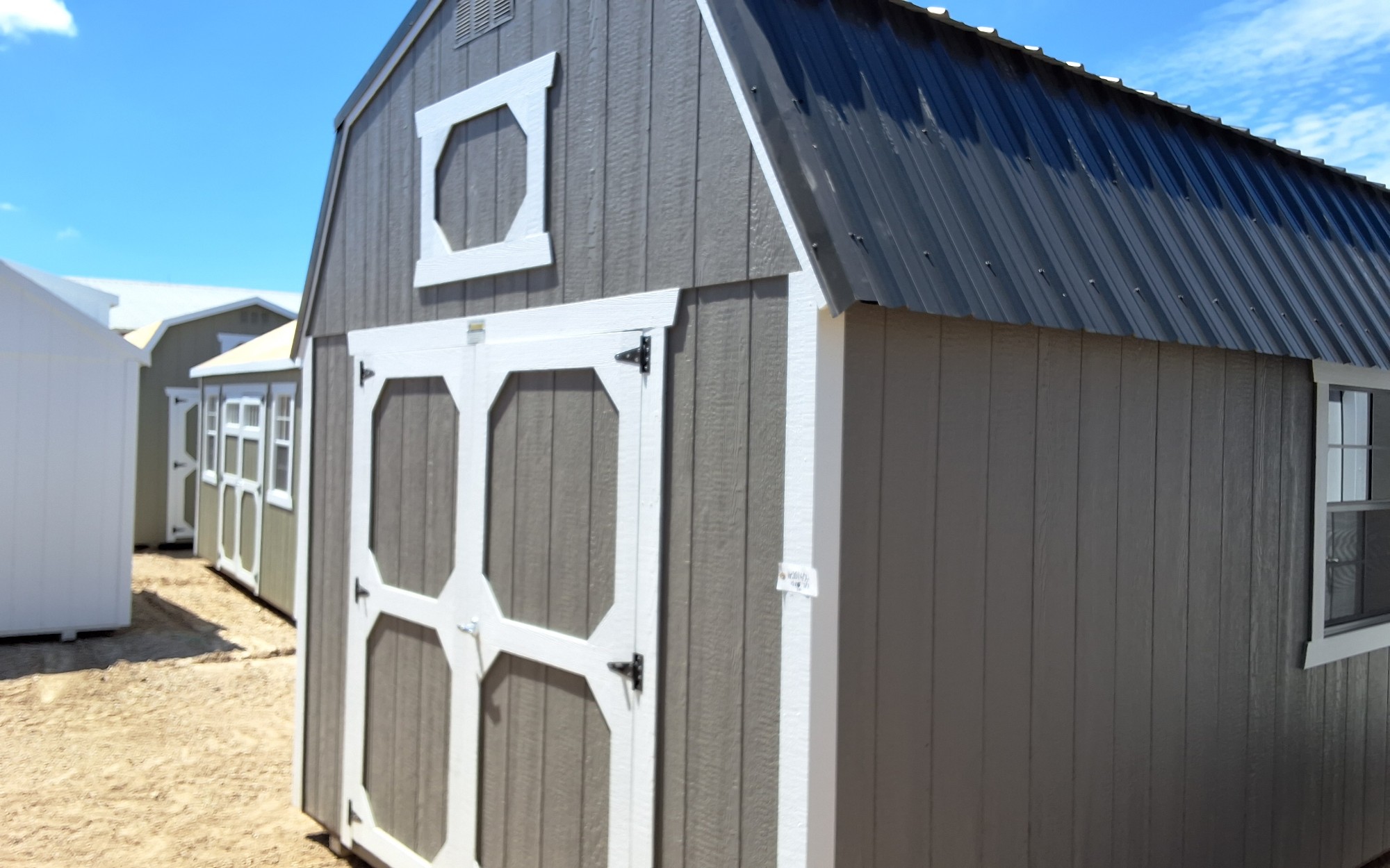 Lofted Barn - 10x20
