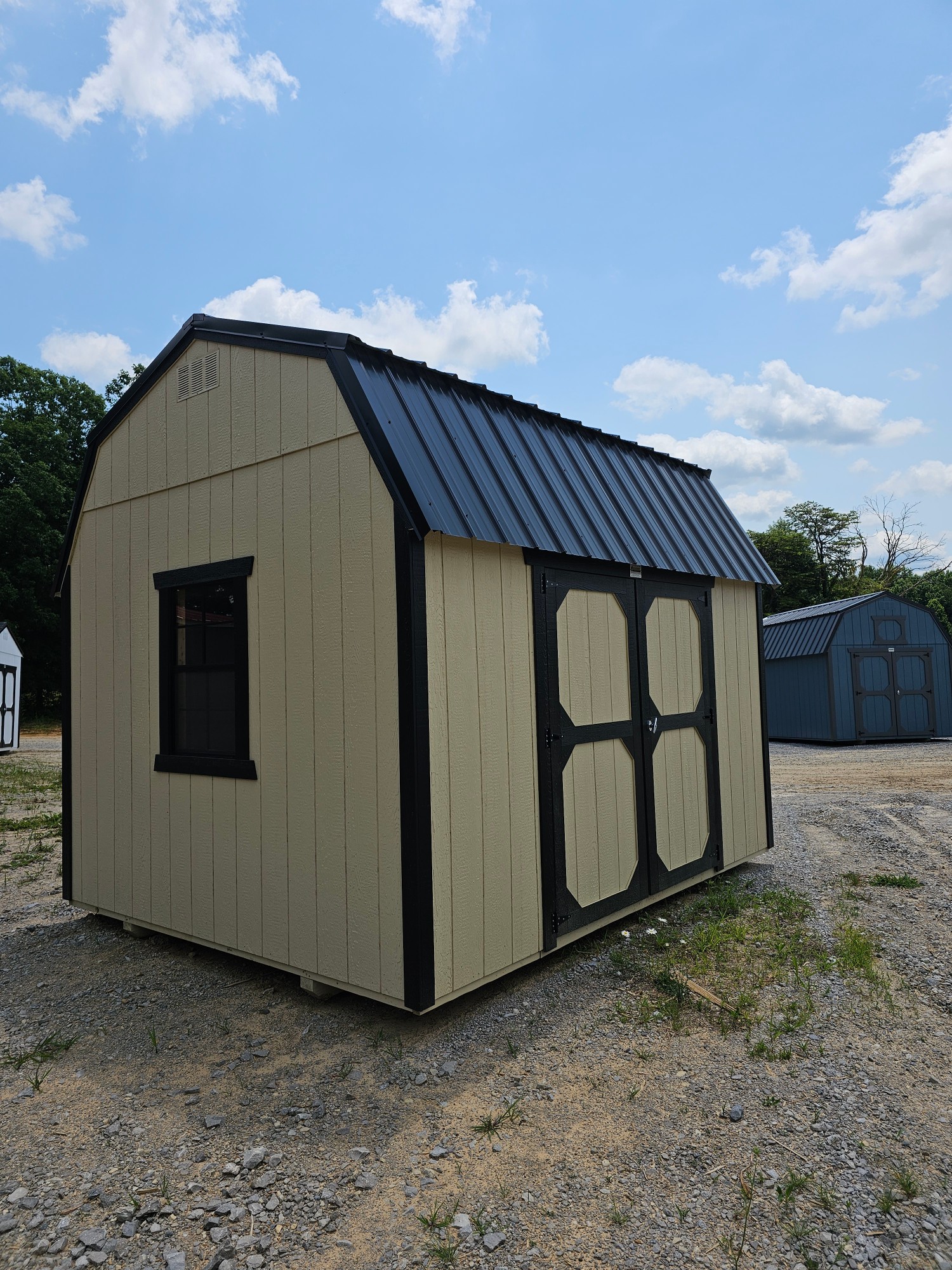Lofted Barn - 10x12