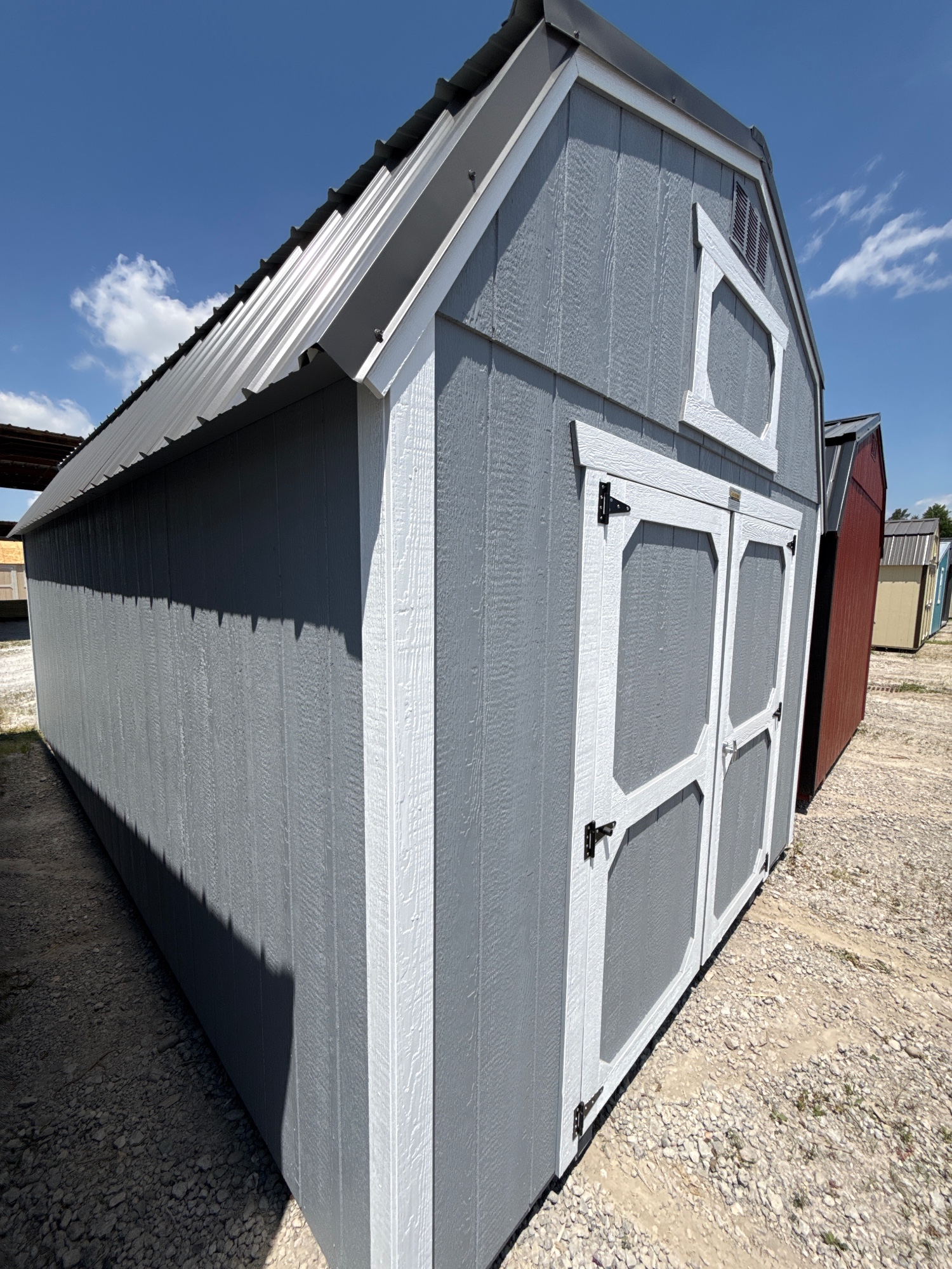 Lofted Barn - 10x20