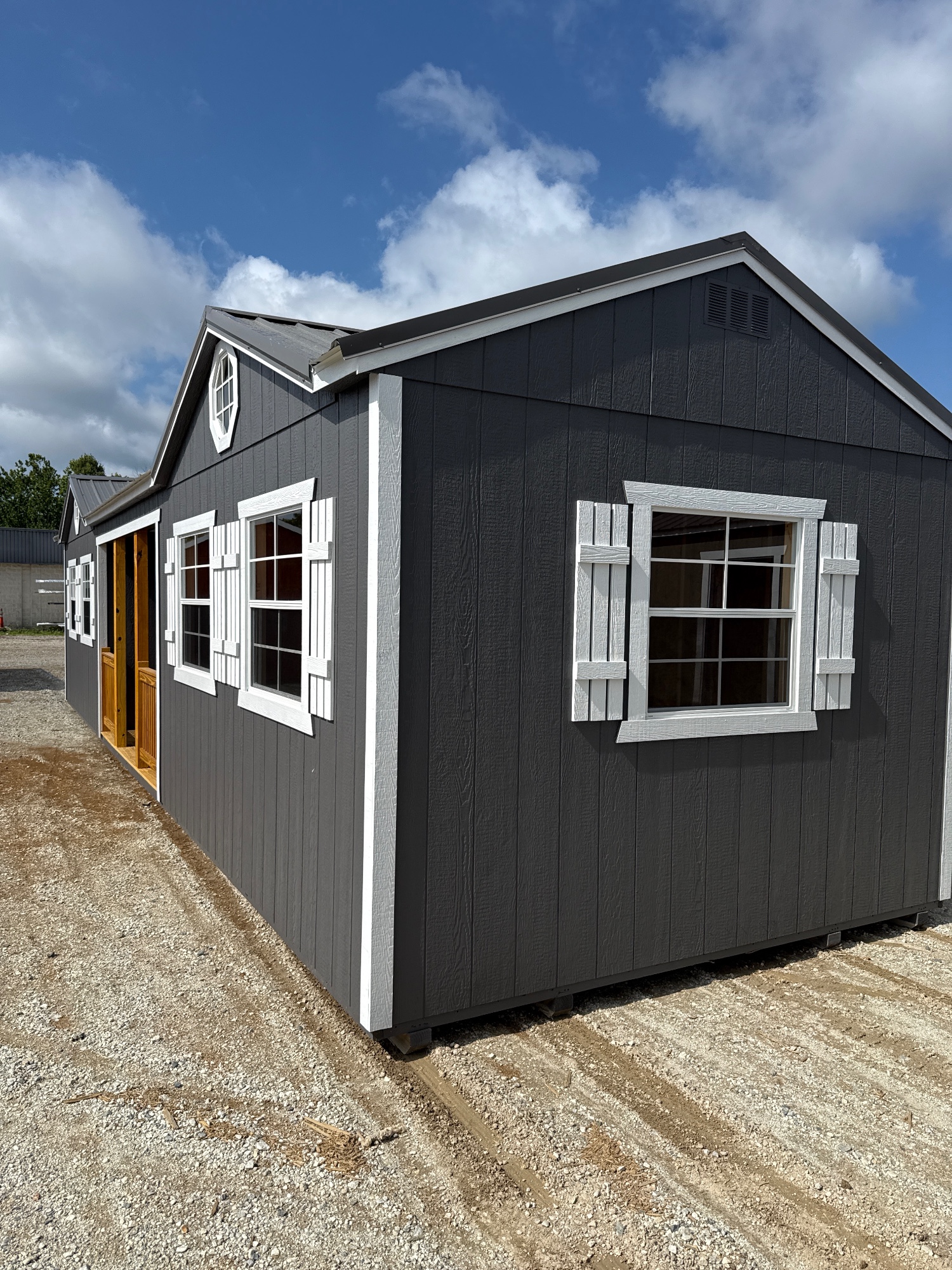 Utility Center Porch - 12x40