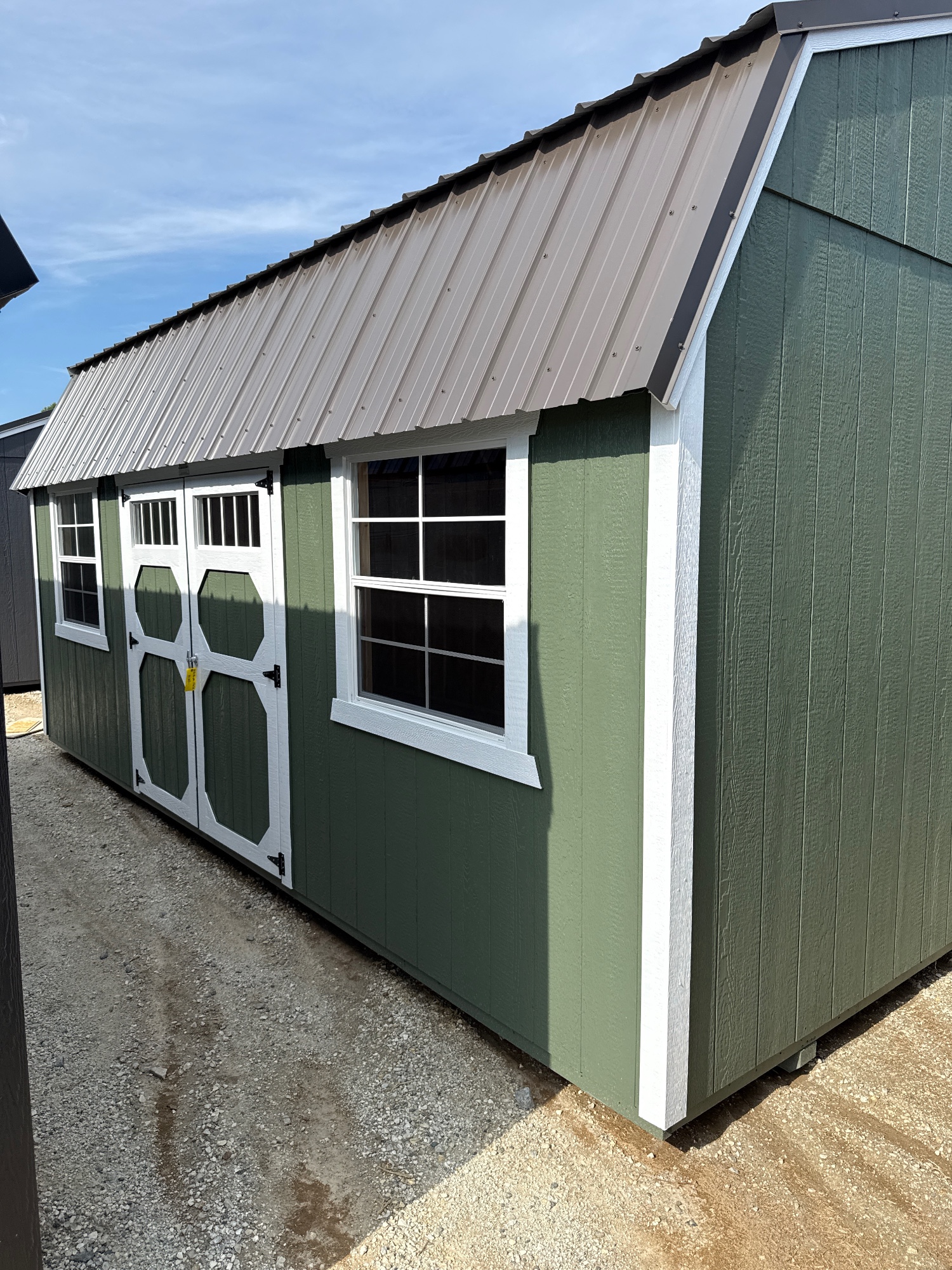Lofted Barn - 10x20