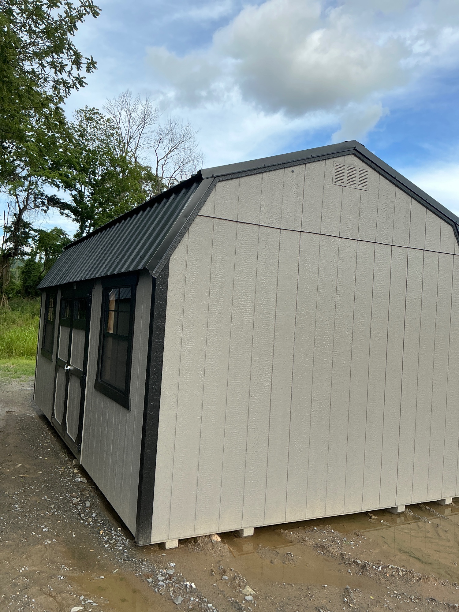 Lofted Barn - 12x20
