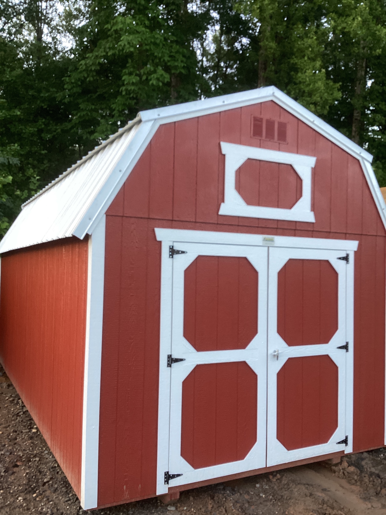 Lofted Barn - 10x20