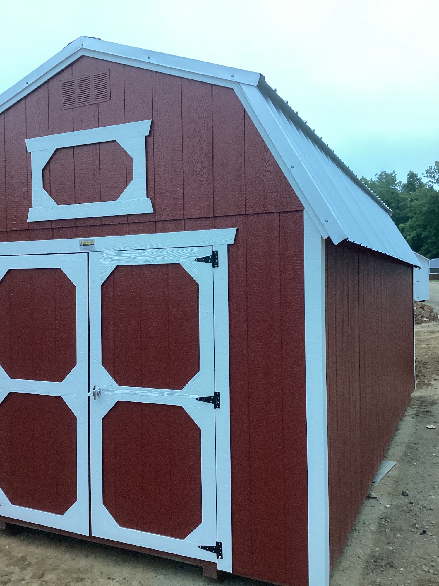 Lofted Barn - 10x20