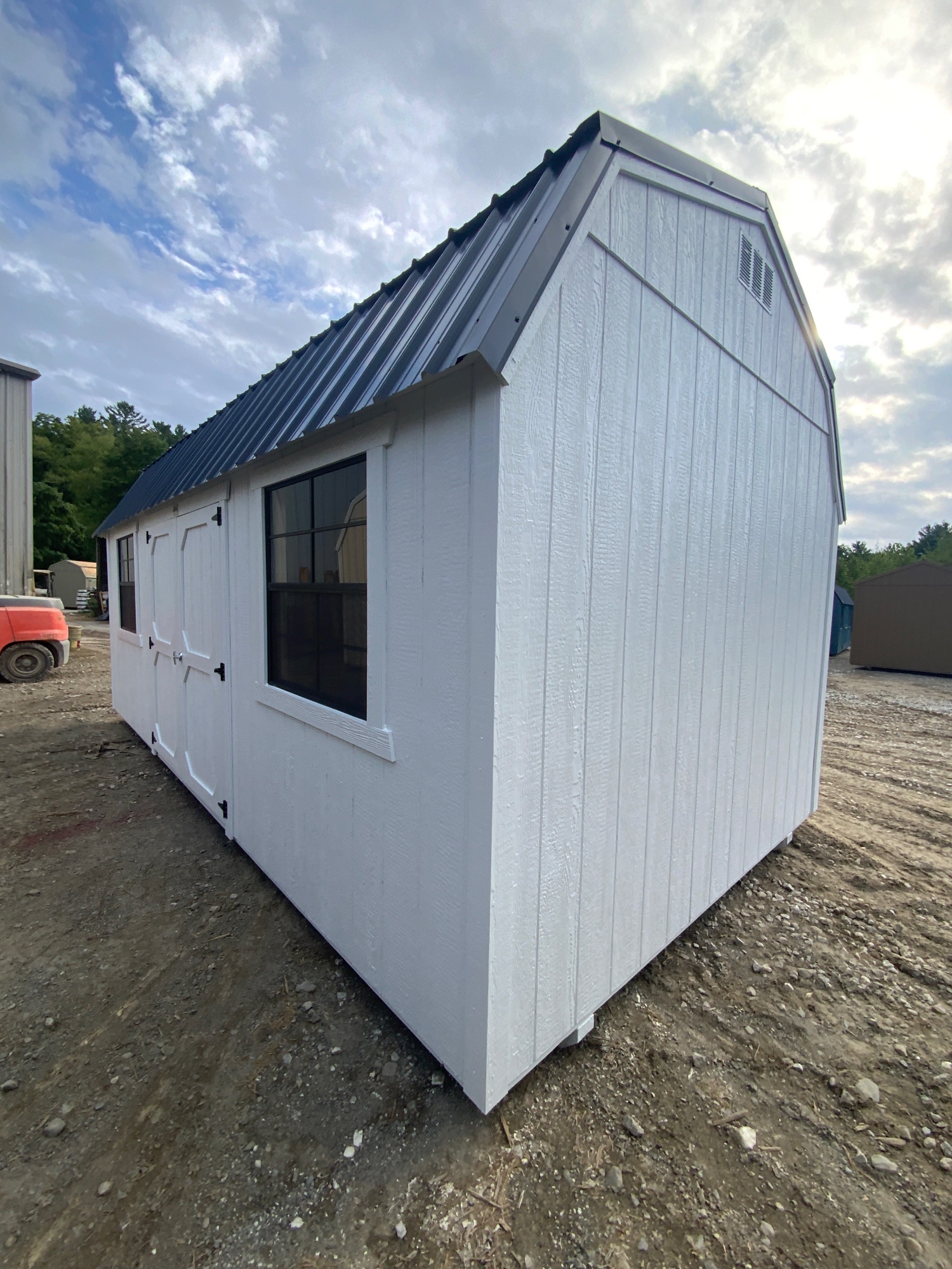 Lofted Barn - 10x20
