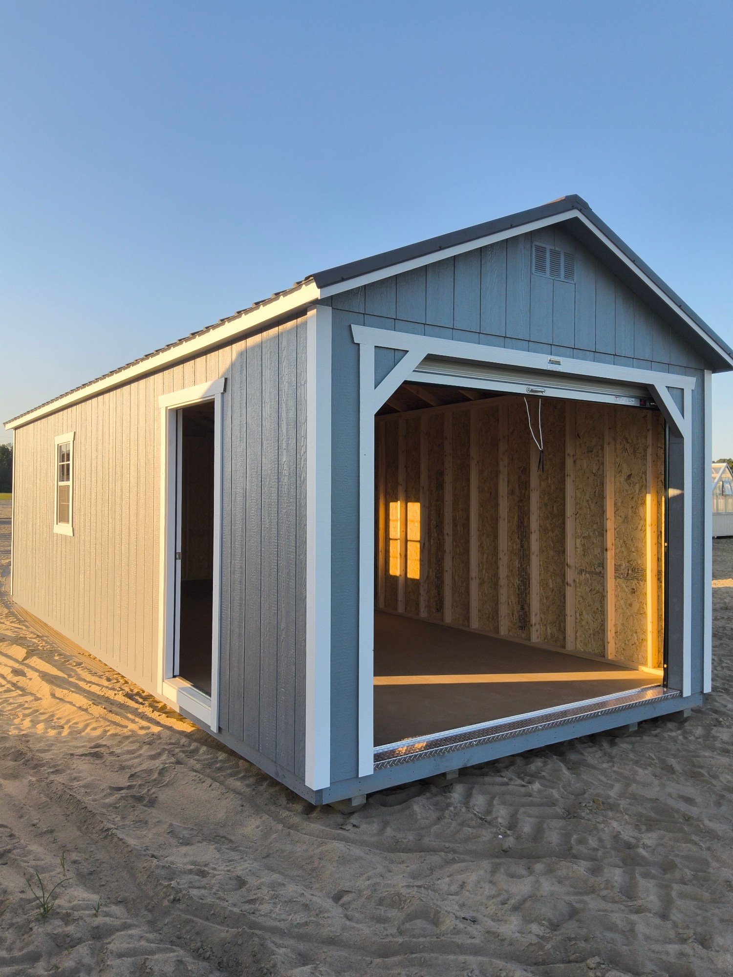 Utility Garage - 12x28