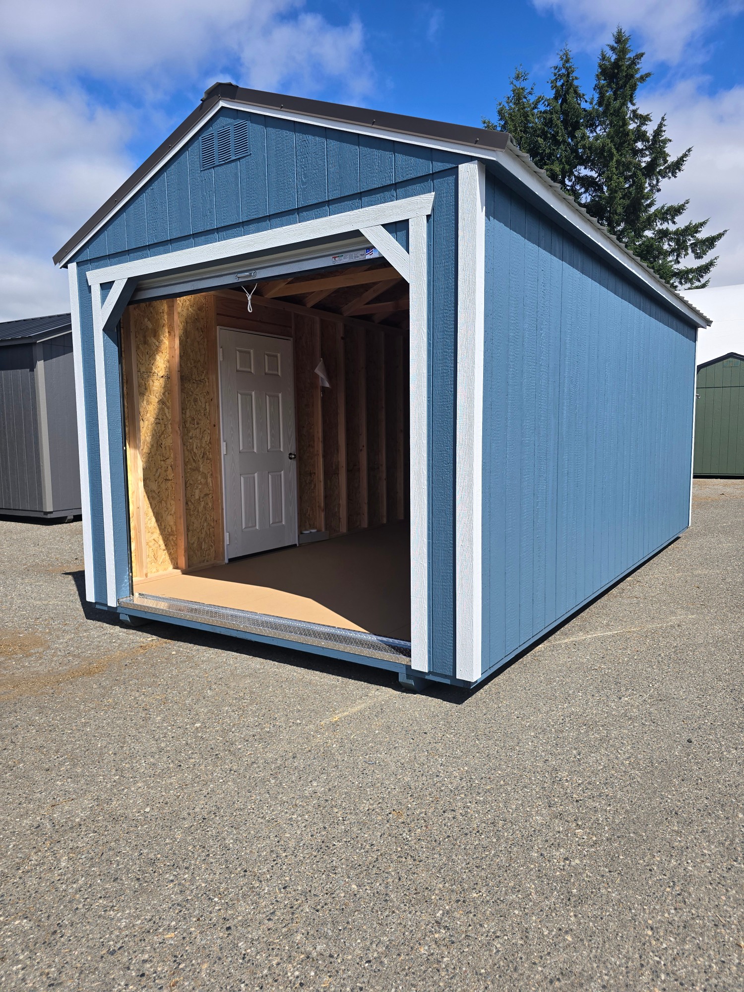 Utility 8' Garage - 10x20