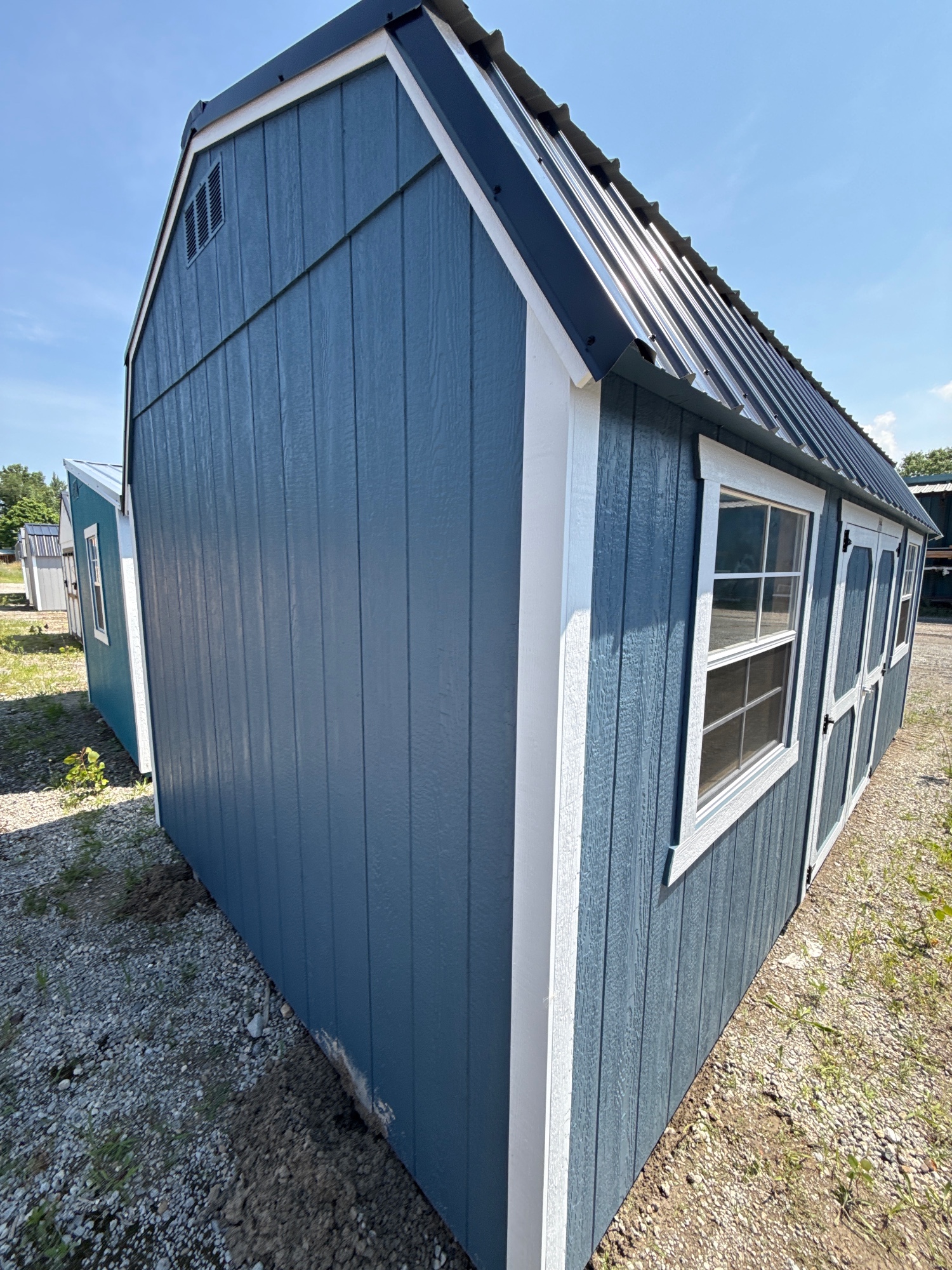 Lofted Barn - 10x20