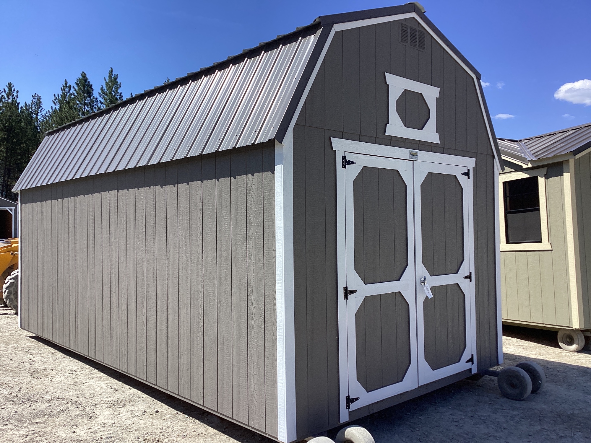 Lofted Barn - 10x20
