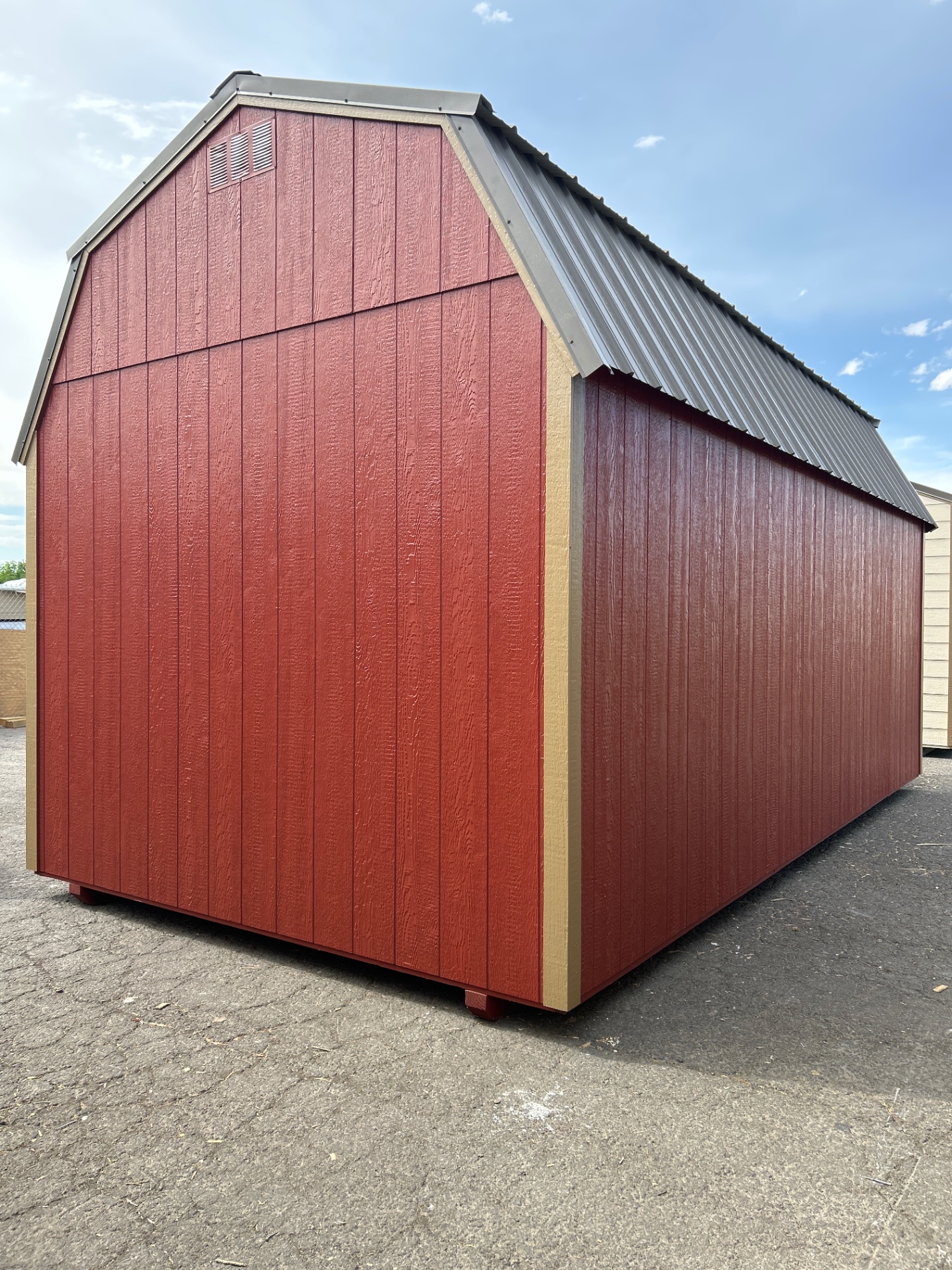 Lofted Barn - 10x20