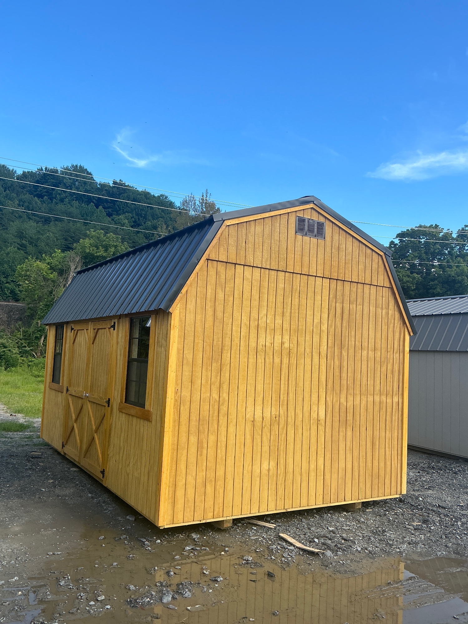 Lofted Barn - 10x16