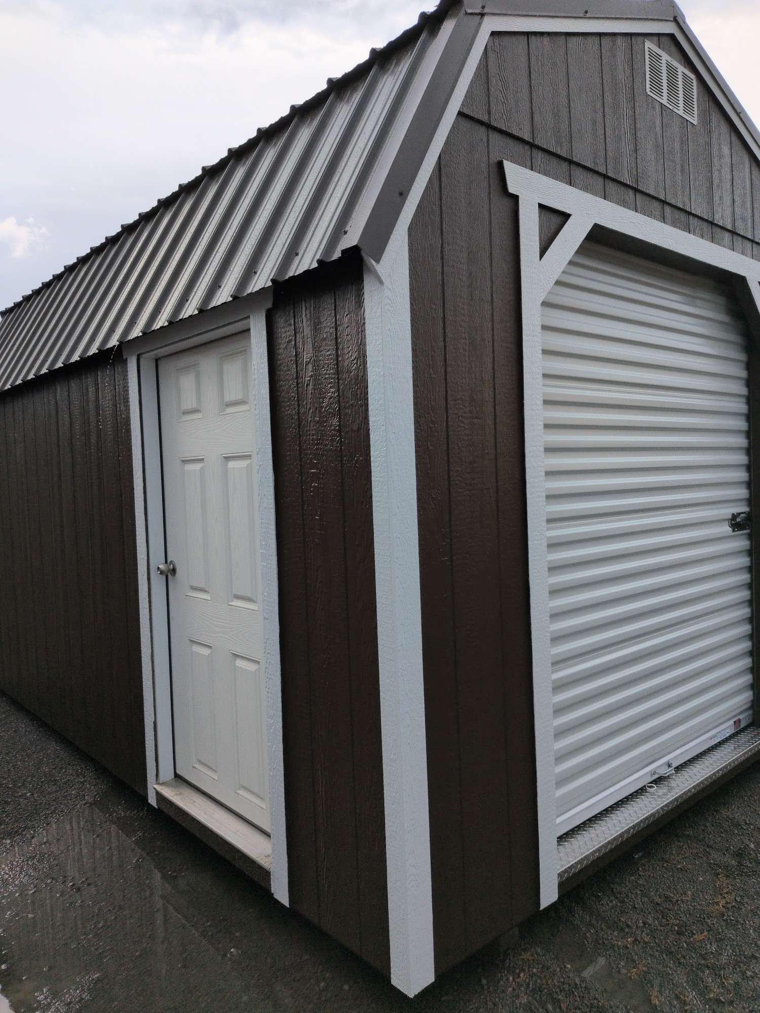 Lofted Barn - 10x16