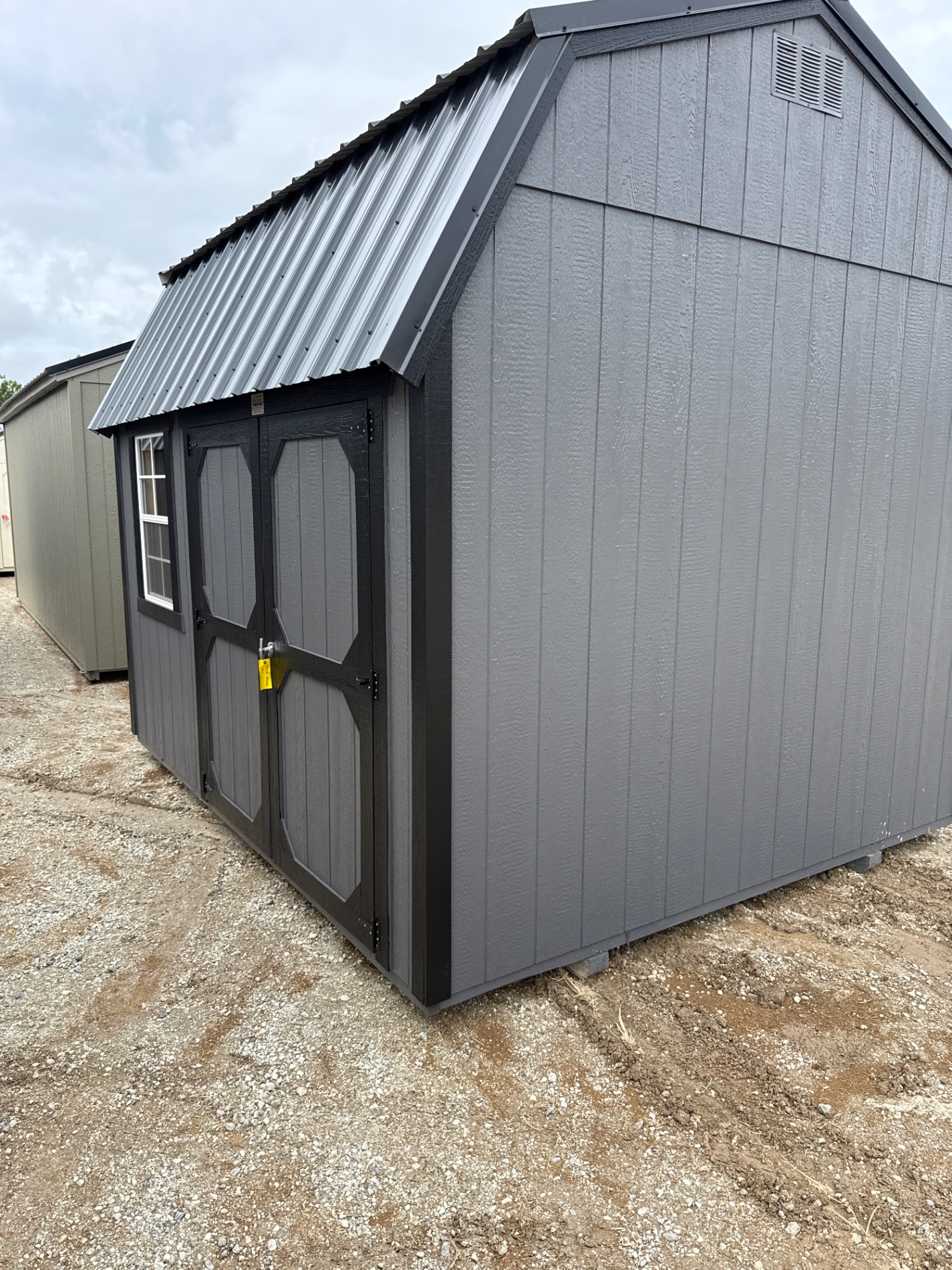 Lofted Barn - 10x12
