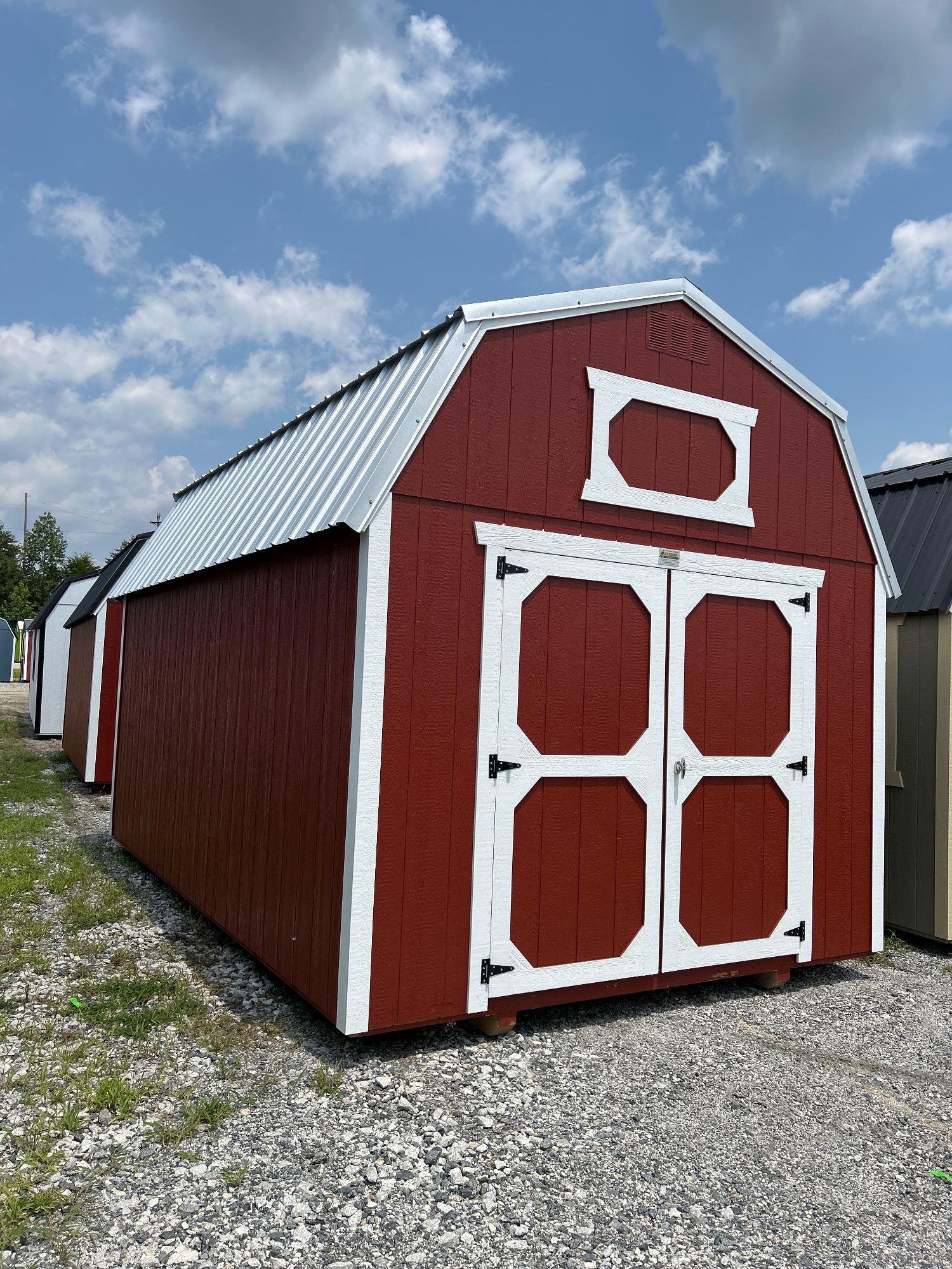 Lofted Barn - 10x16