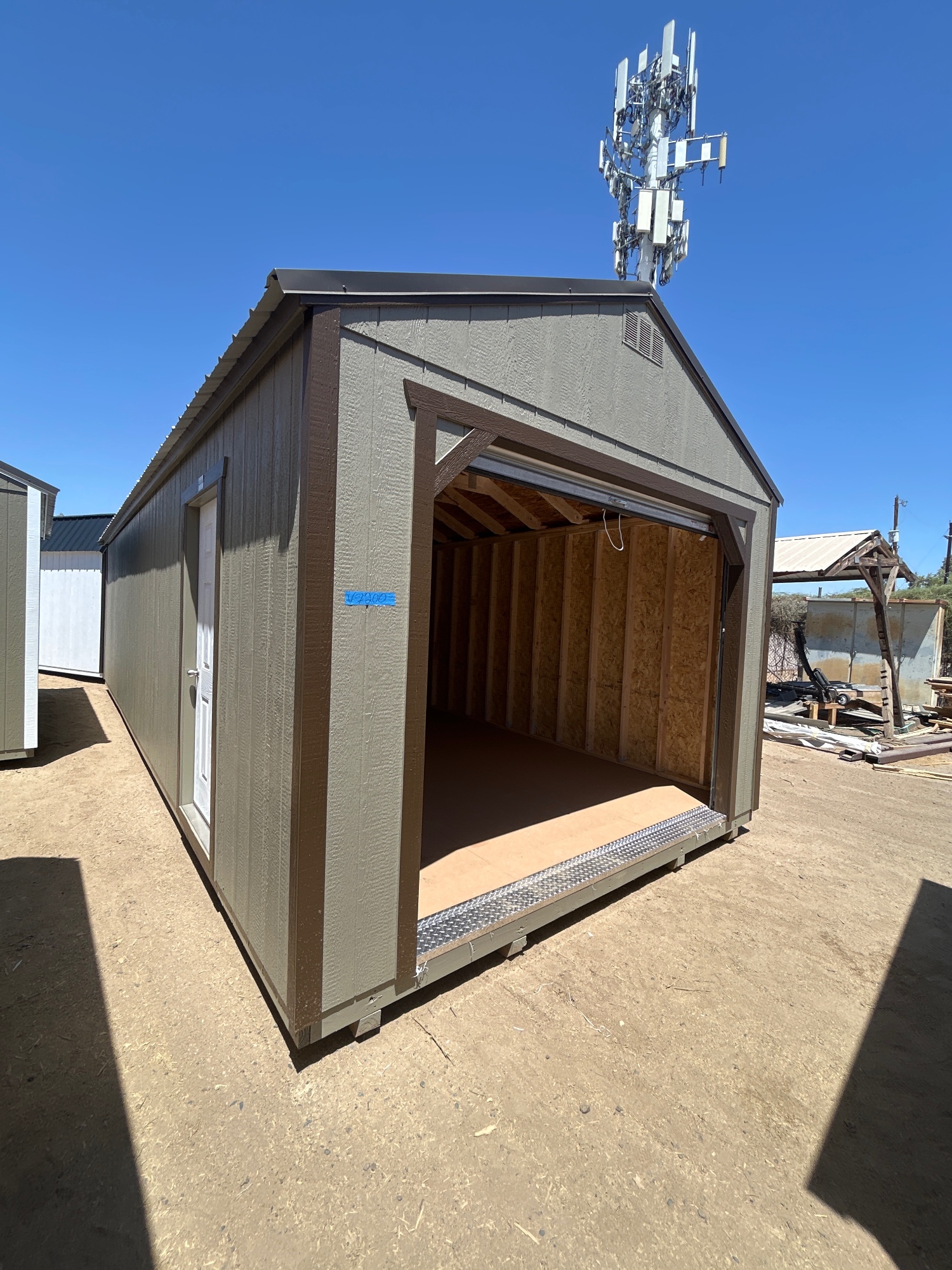 Utility Garage - 12x32