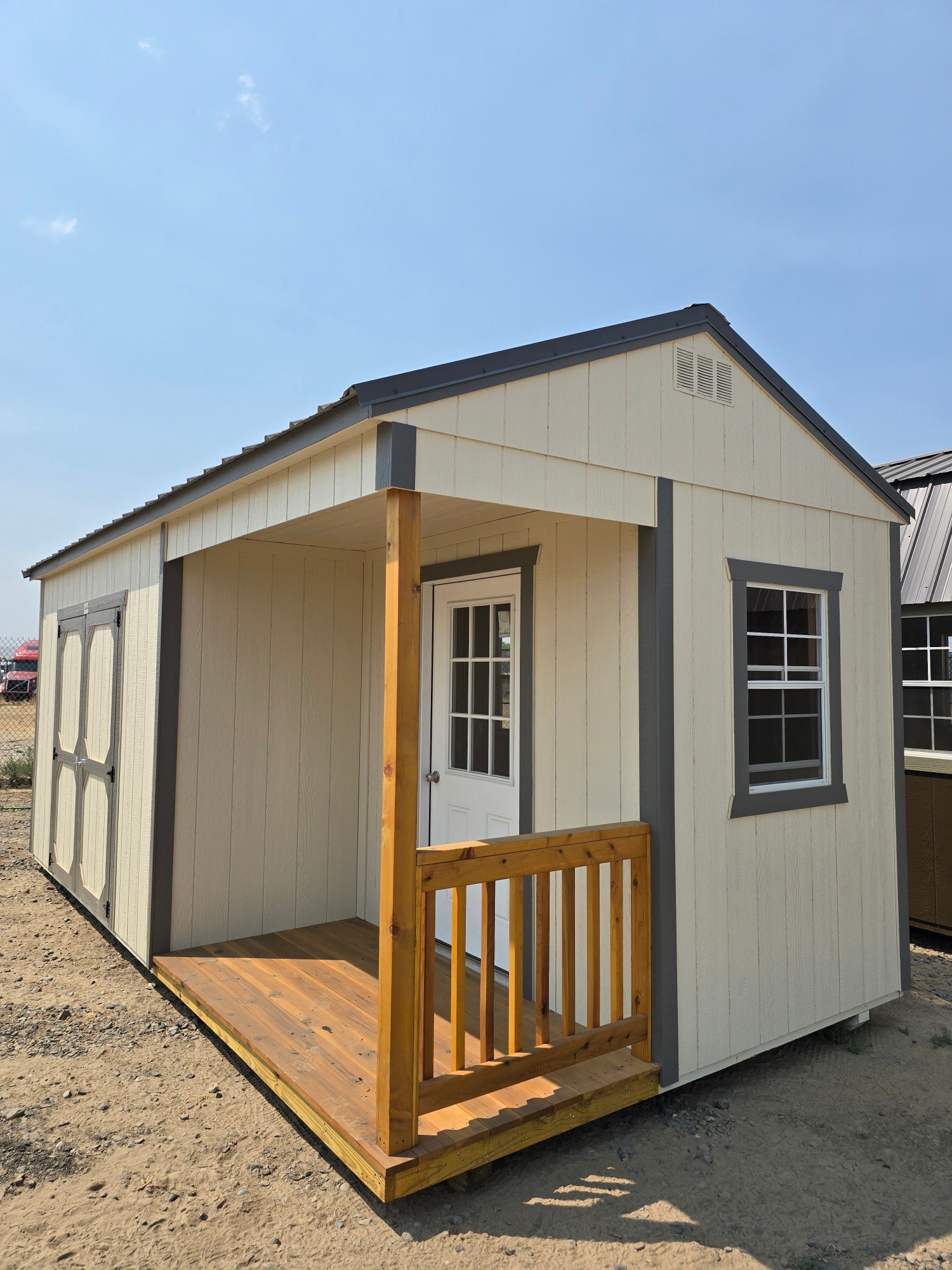 Utility Side Porch - 10x20