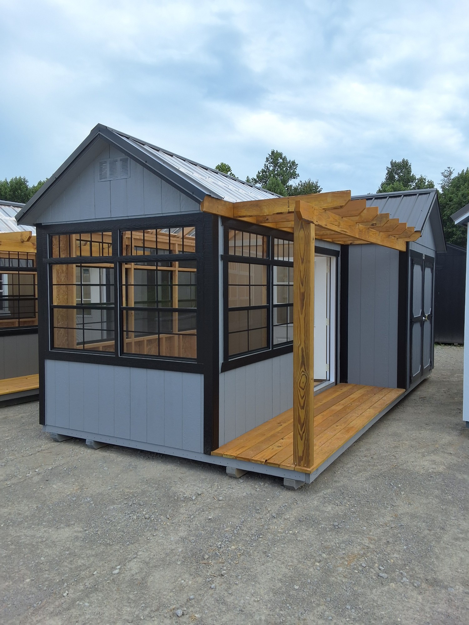 Utility Side Porch - 10x20