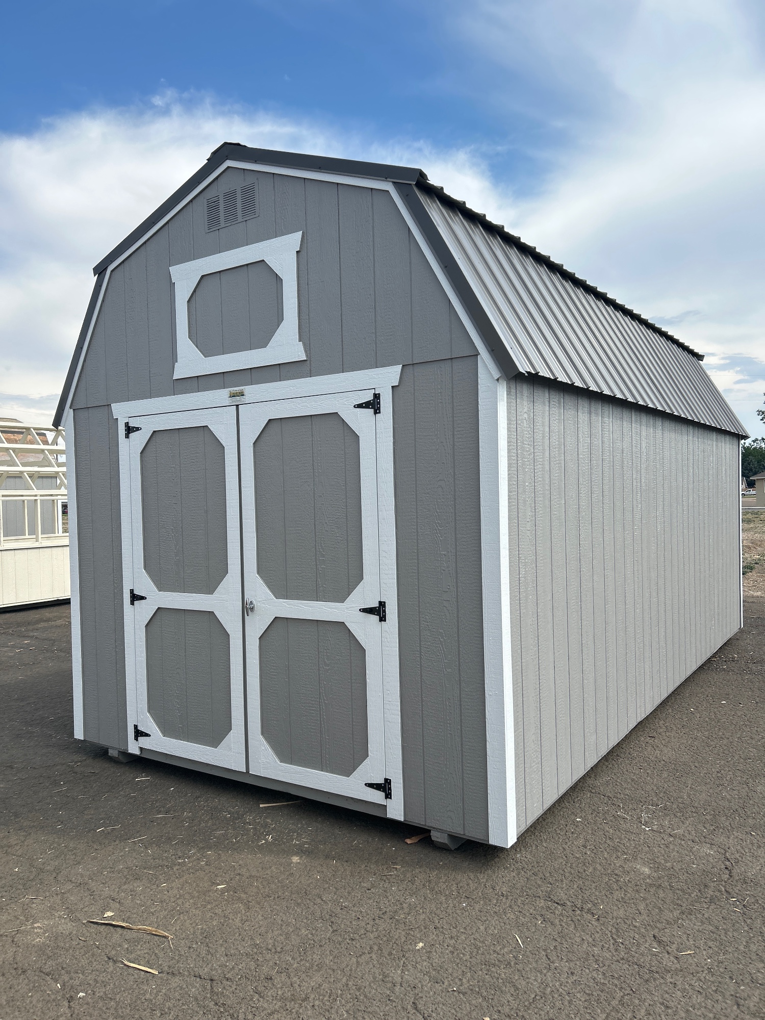 Lofted Barn - 10x20