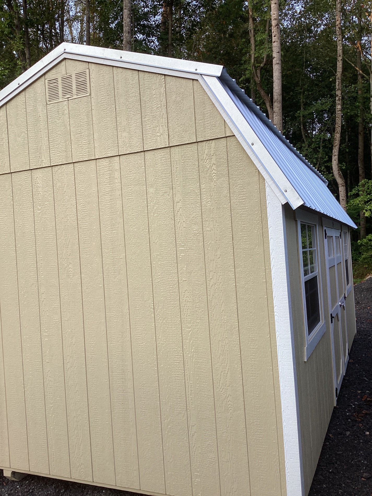 Lofted Barn - 10x20