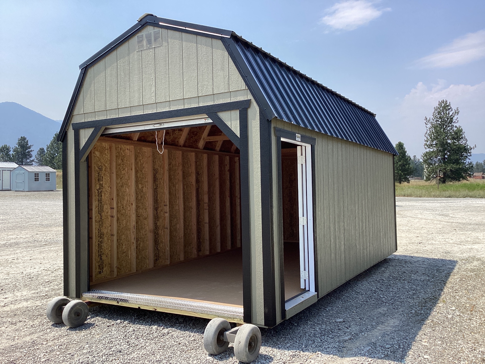 Lofted Barn 8' Garage - 10x20