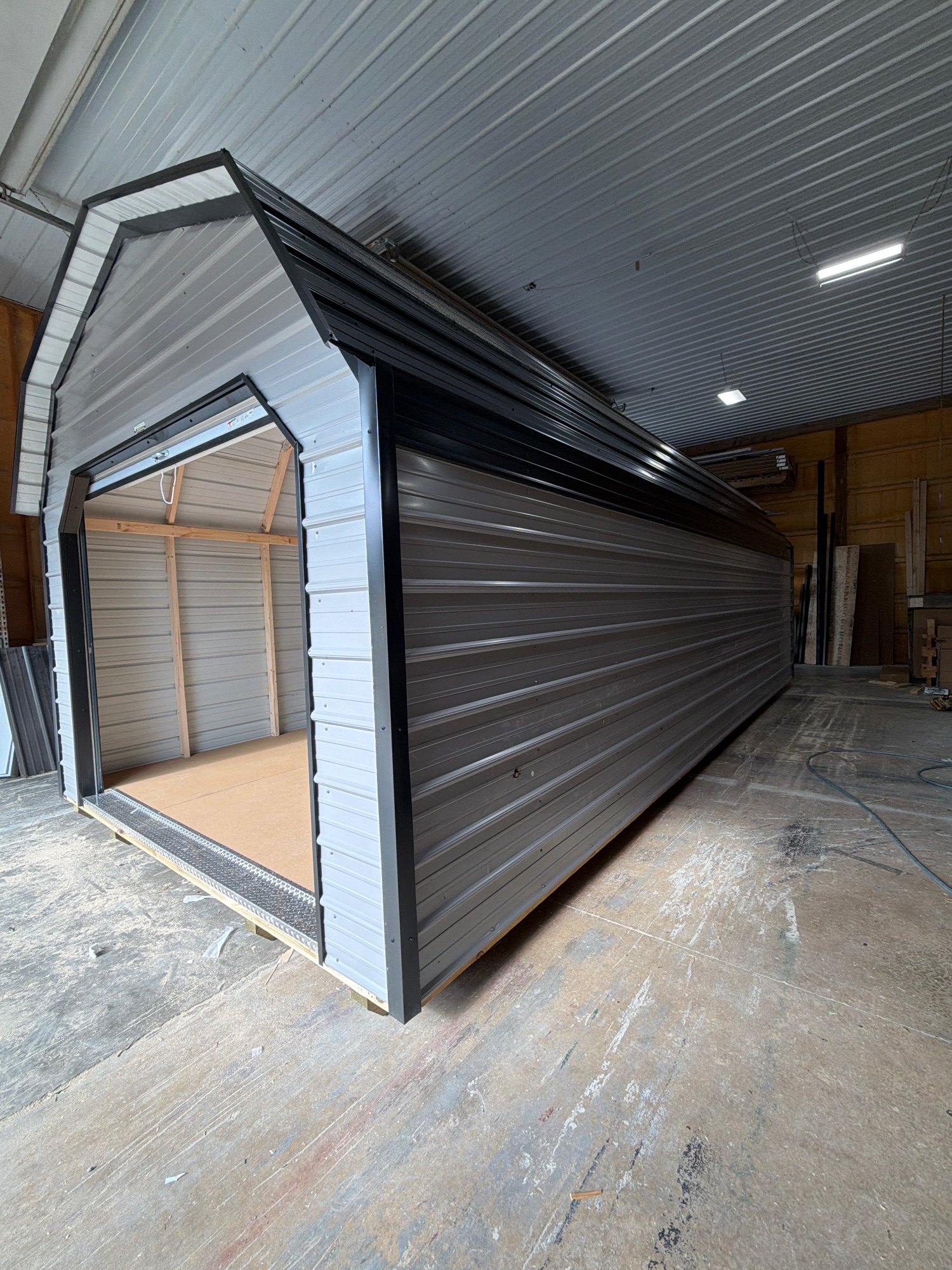Metal Lofted - 12x28