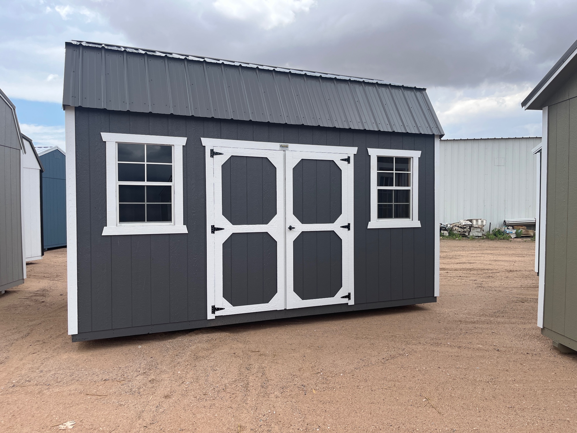 Lofted Barn - 10x16