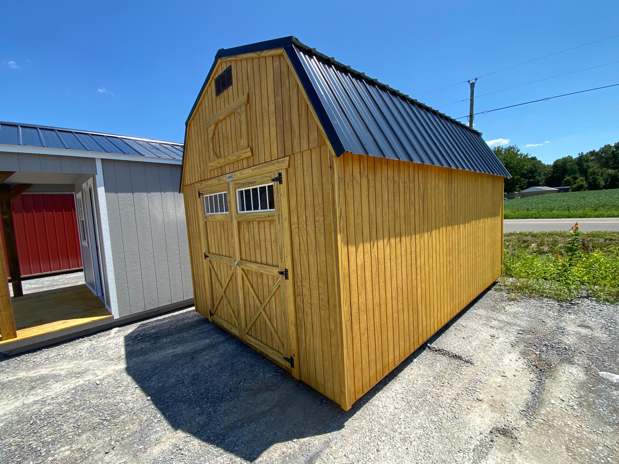 Lofted Barn - 10x16