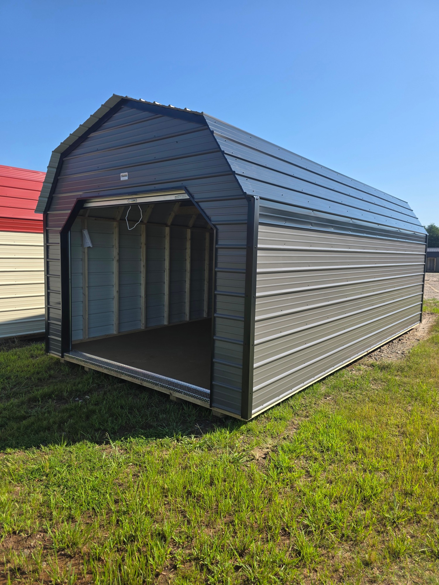 Metal Lofted - 12x24
