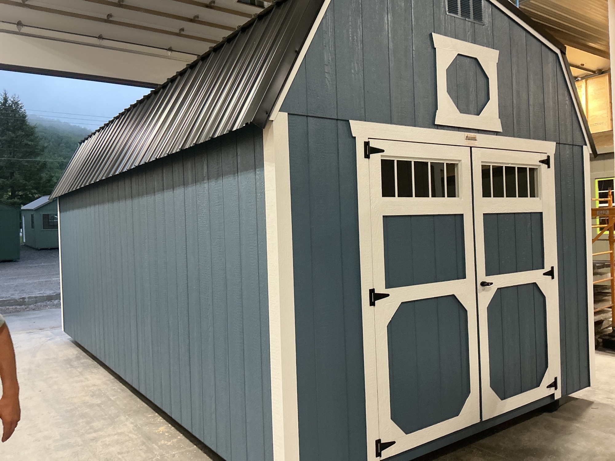 Lofted Barn - 10x20