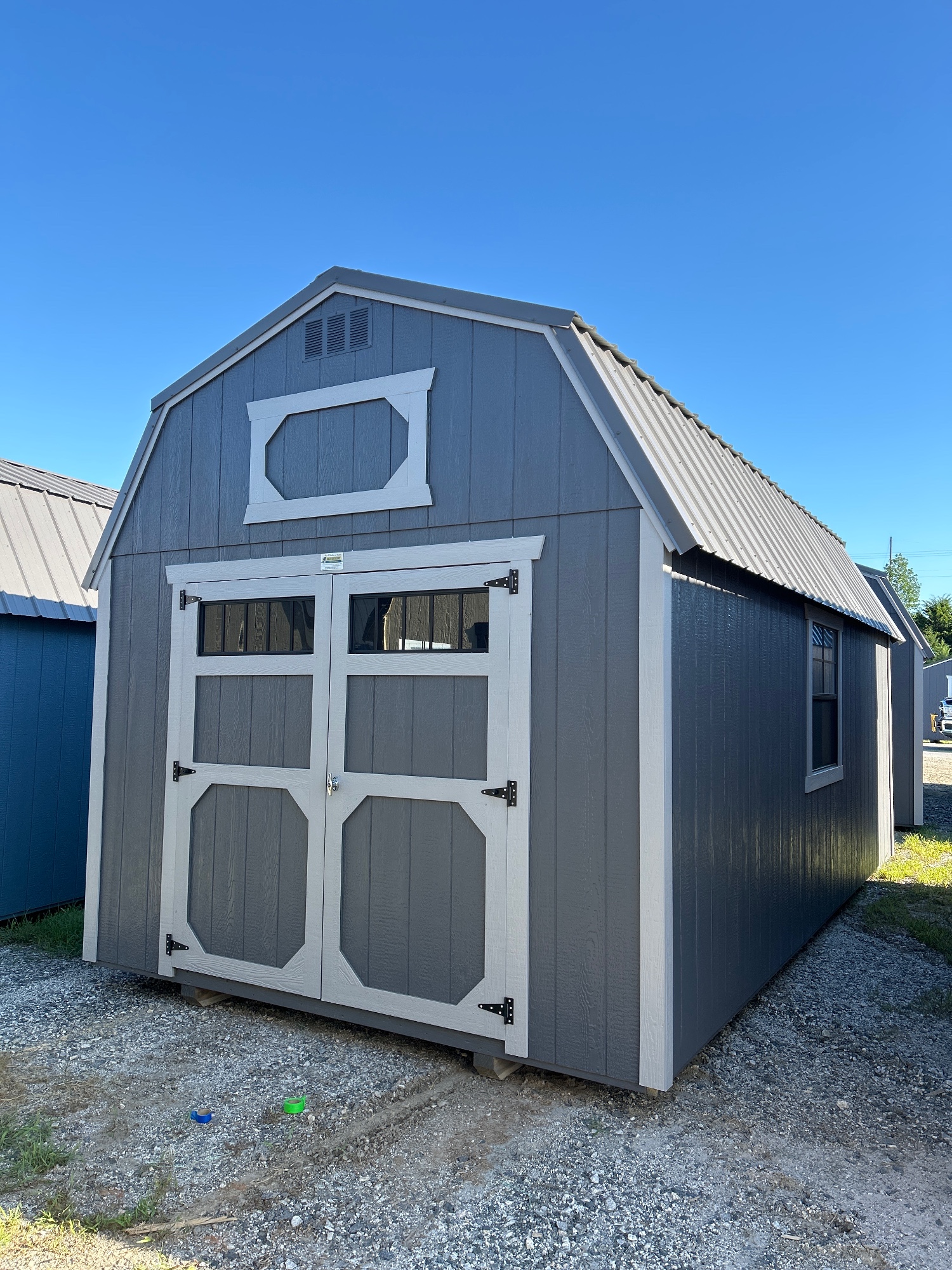 Lofted Barn - 10x20