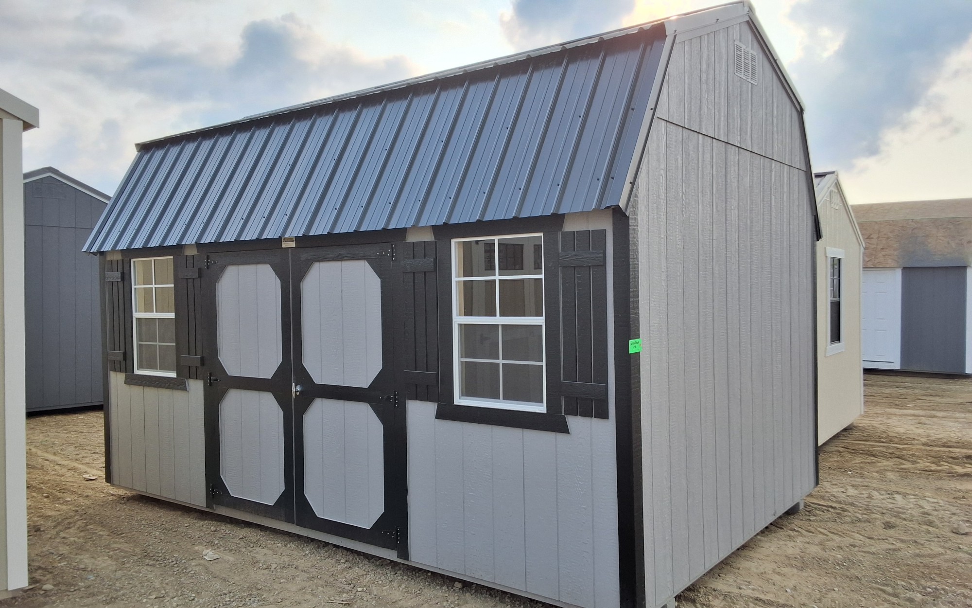 Lofted Barn - 10x16