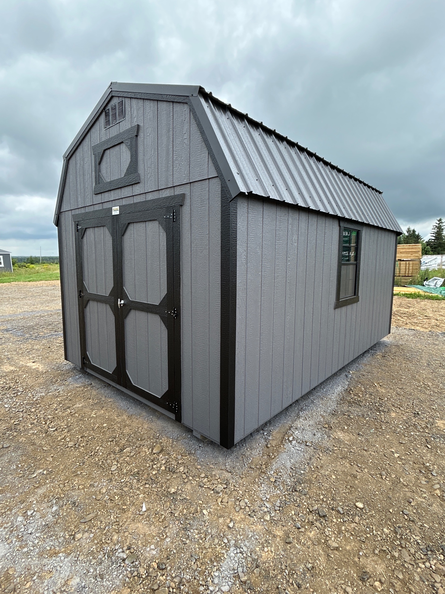 Lofted Barn - 10x16