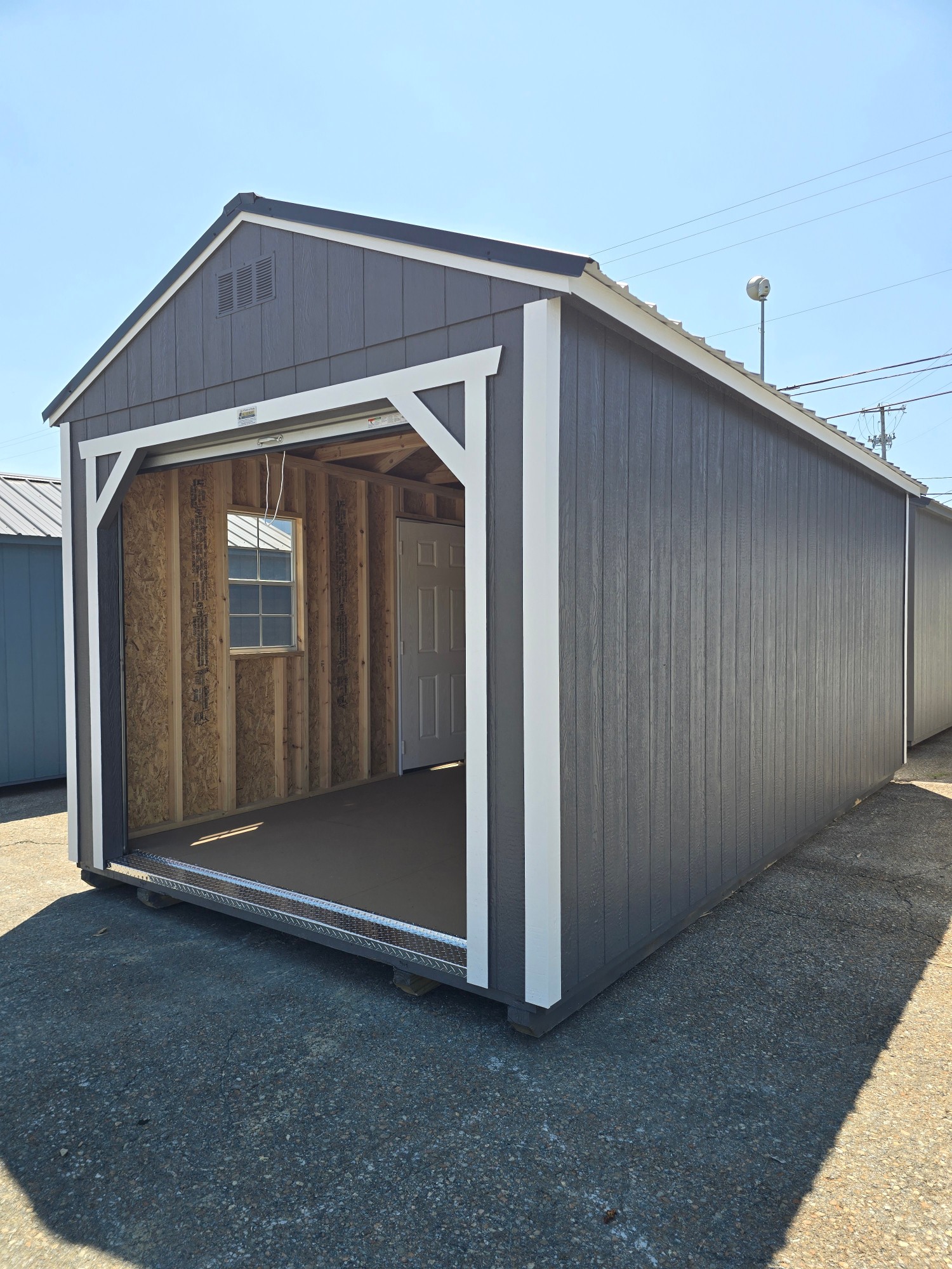Utility 8' Garage - 10x20