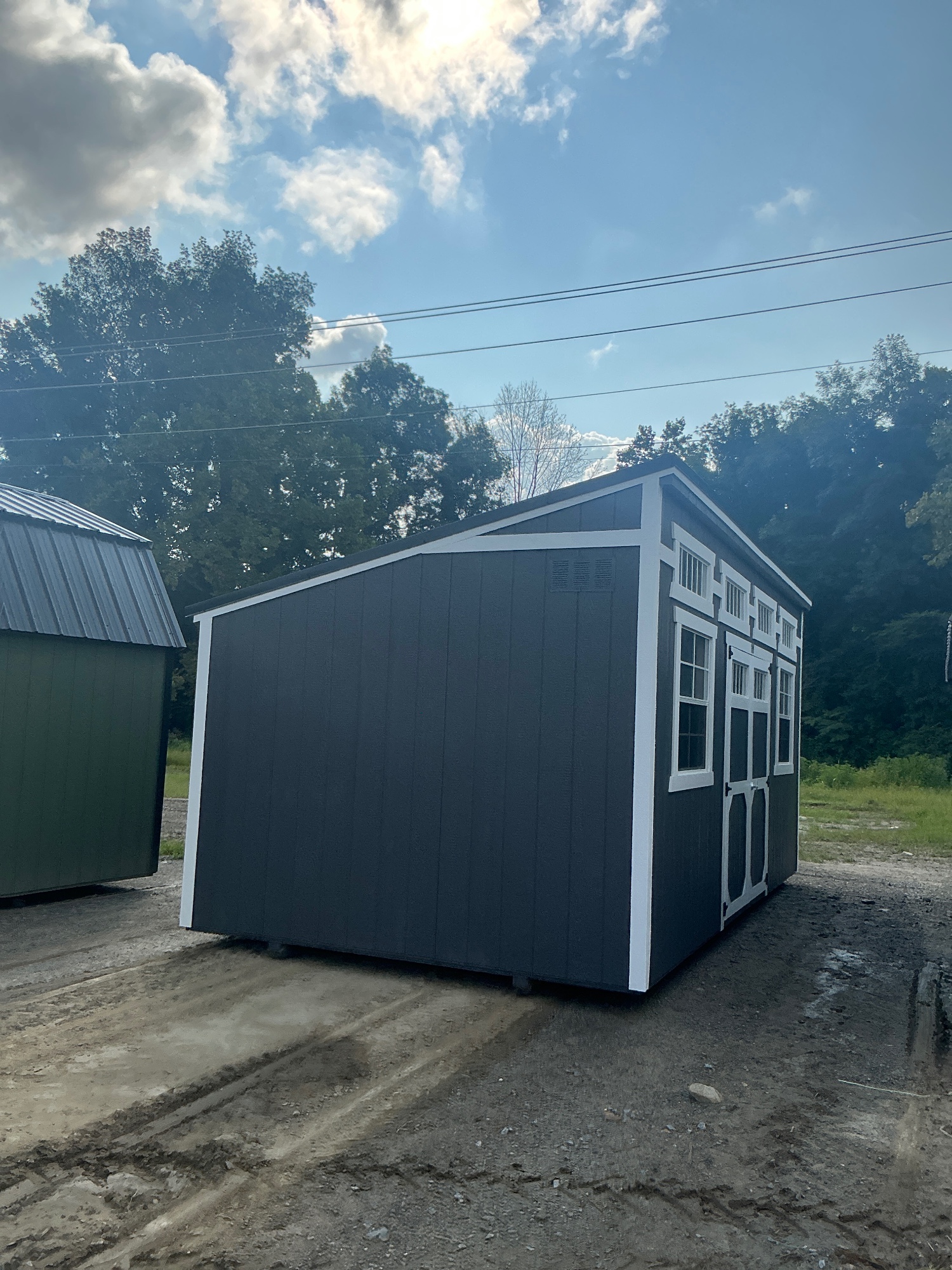 Studio - 10x20