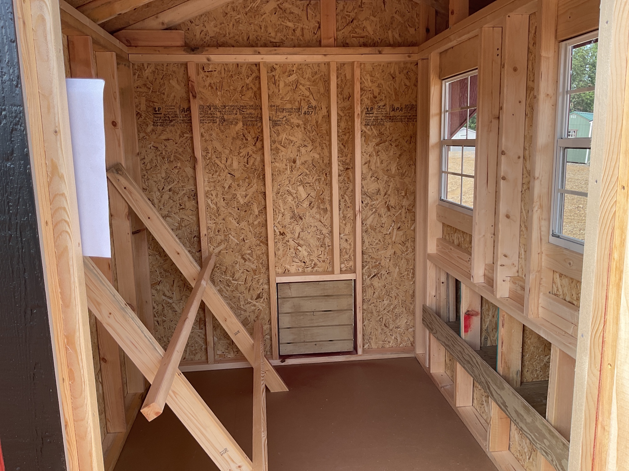 Chicken Coop - 6x8 image 4