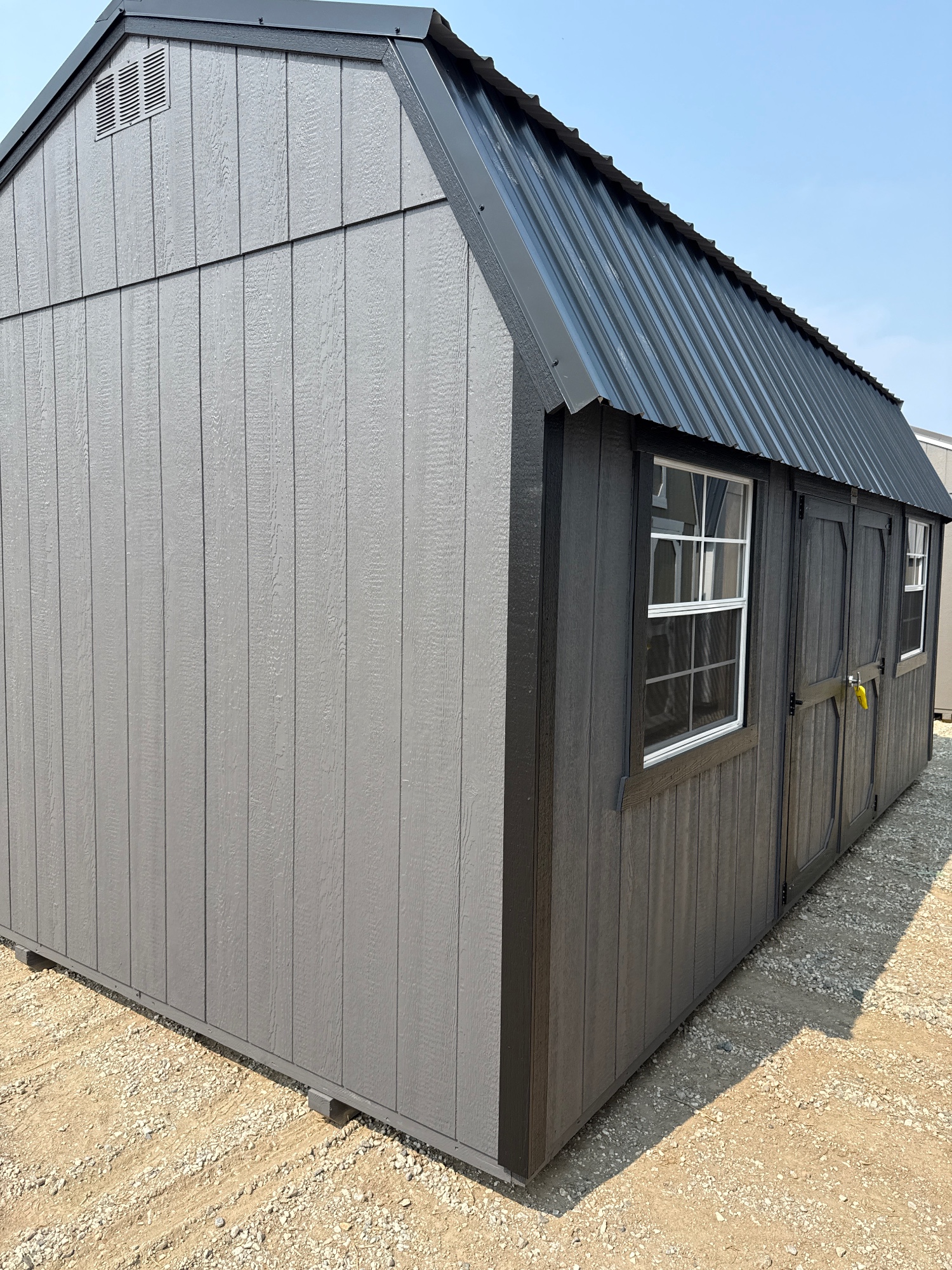Lofted Barn - 10x20