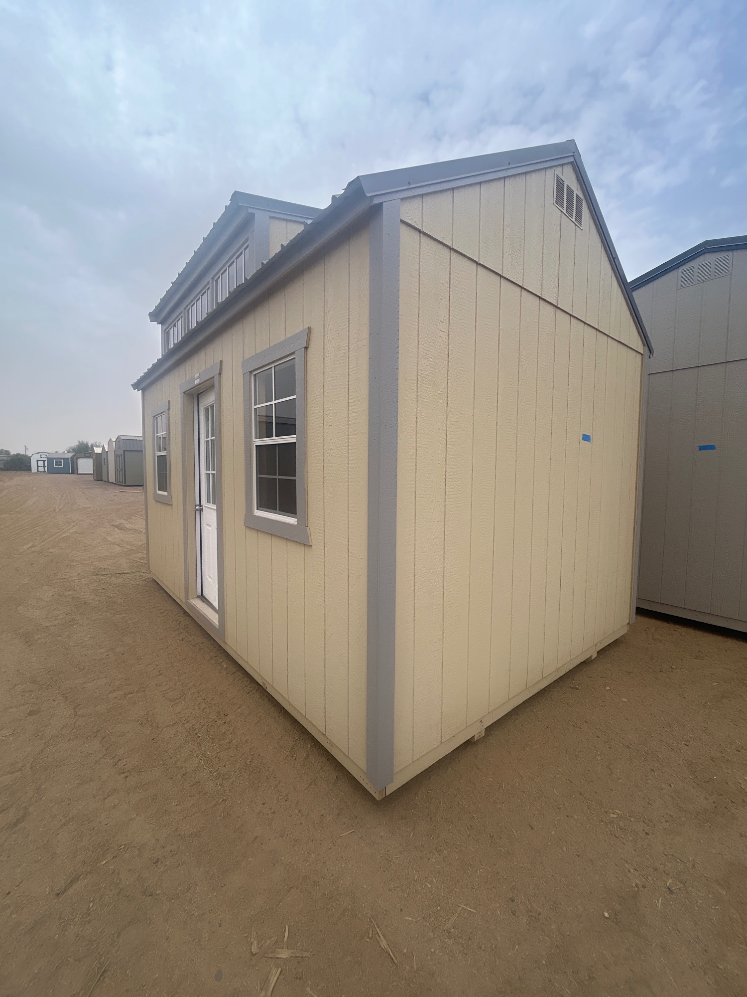 Utility Dormer - 10x16