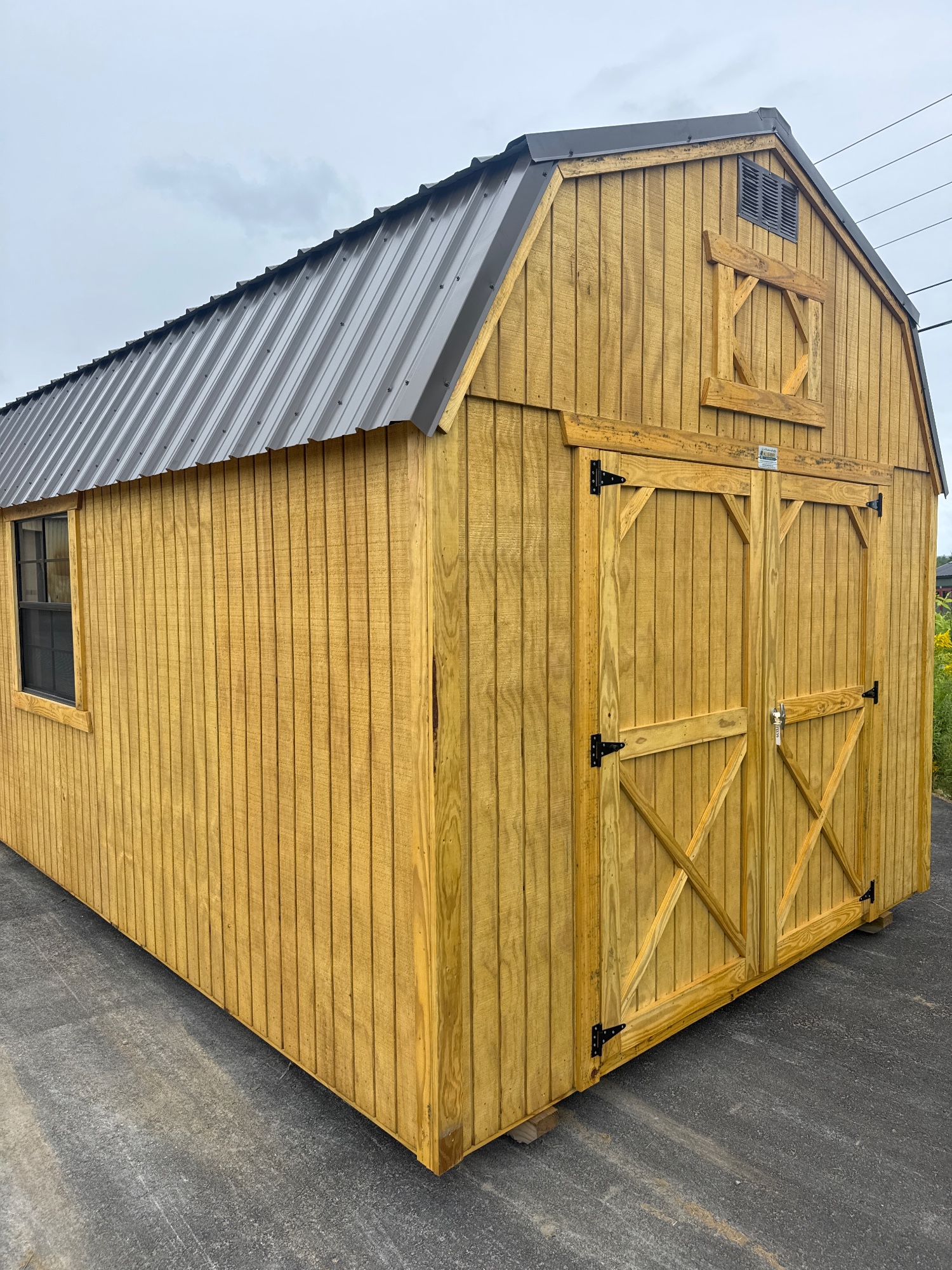 Lofted Barn - 10x20