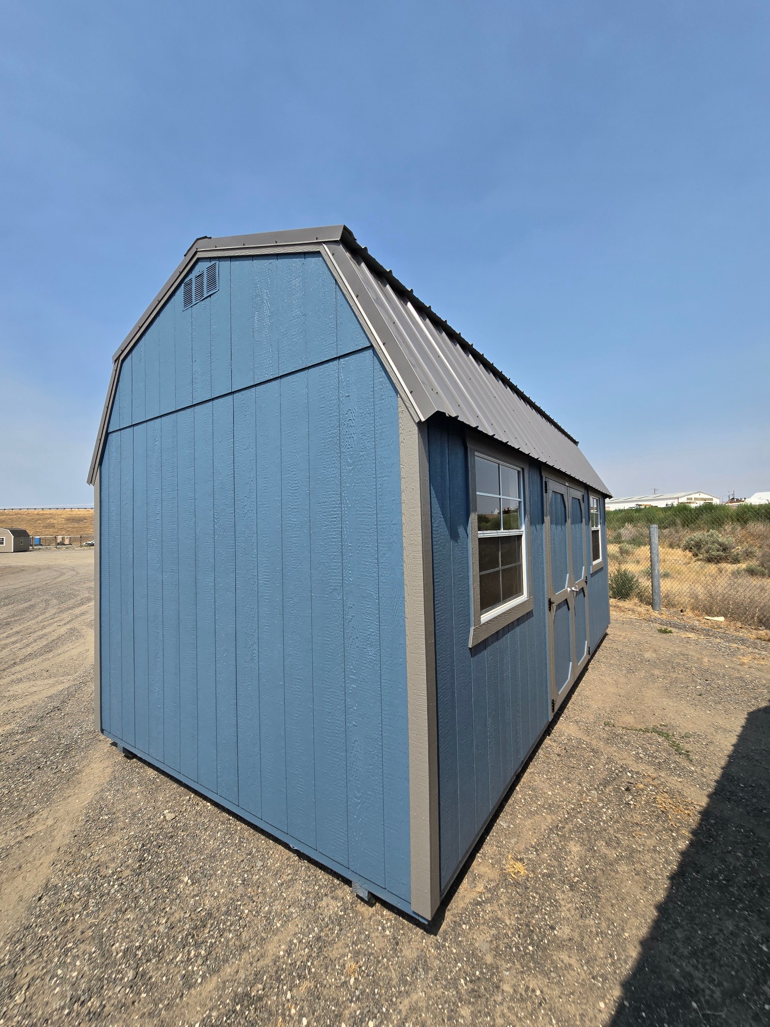Lofted Barn - 10x20