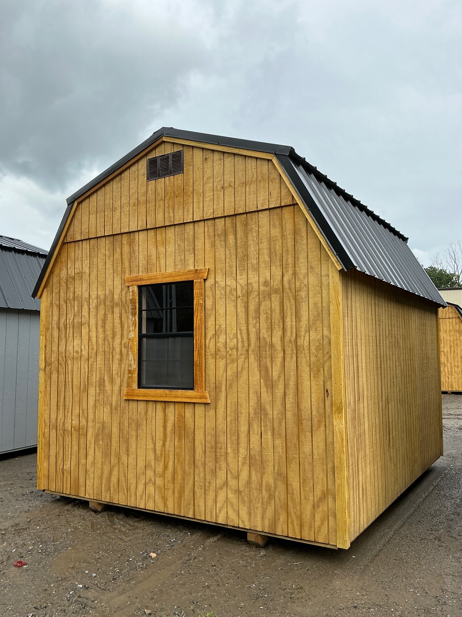 Lofted Barn - 10x12 image 2