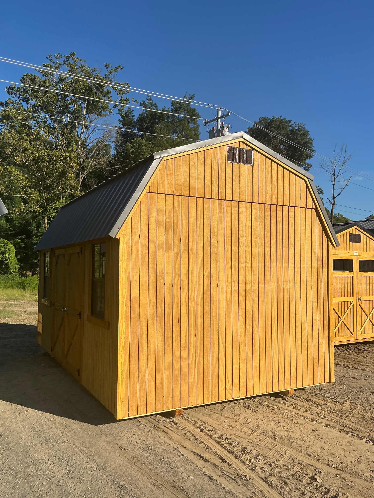 Lofted Barn - 10x16