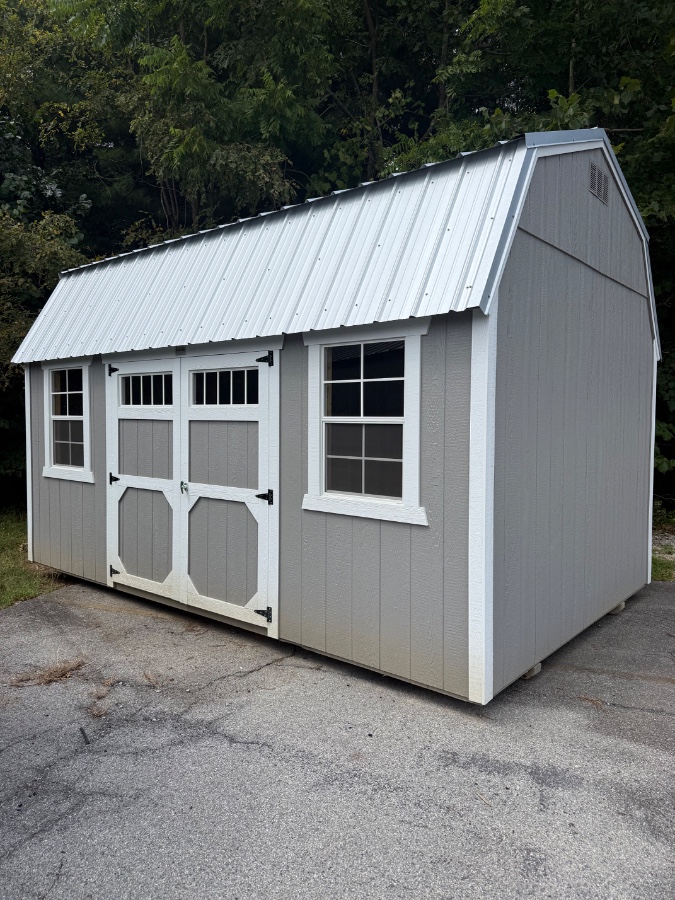 Lofted Barn - 10x16